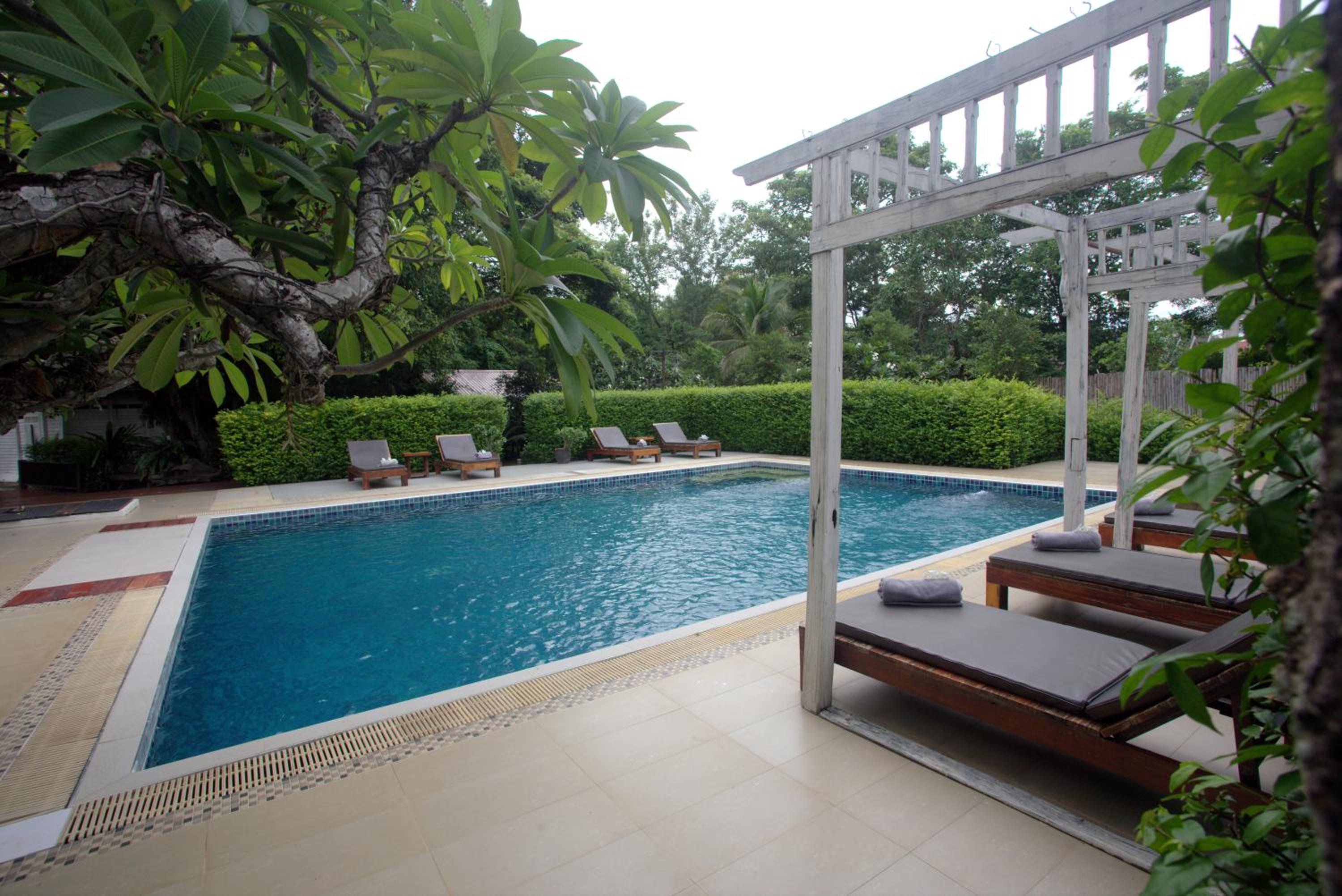 Tharaburi Resort