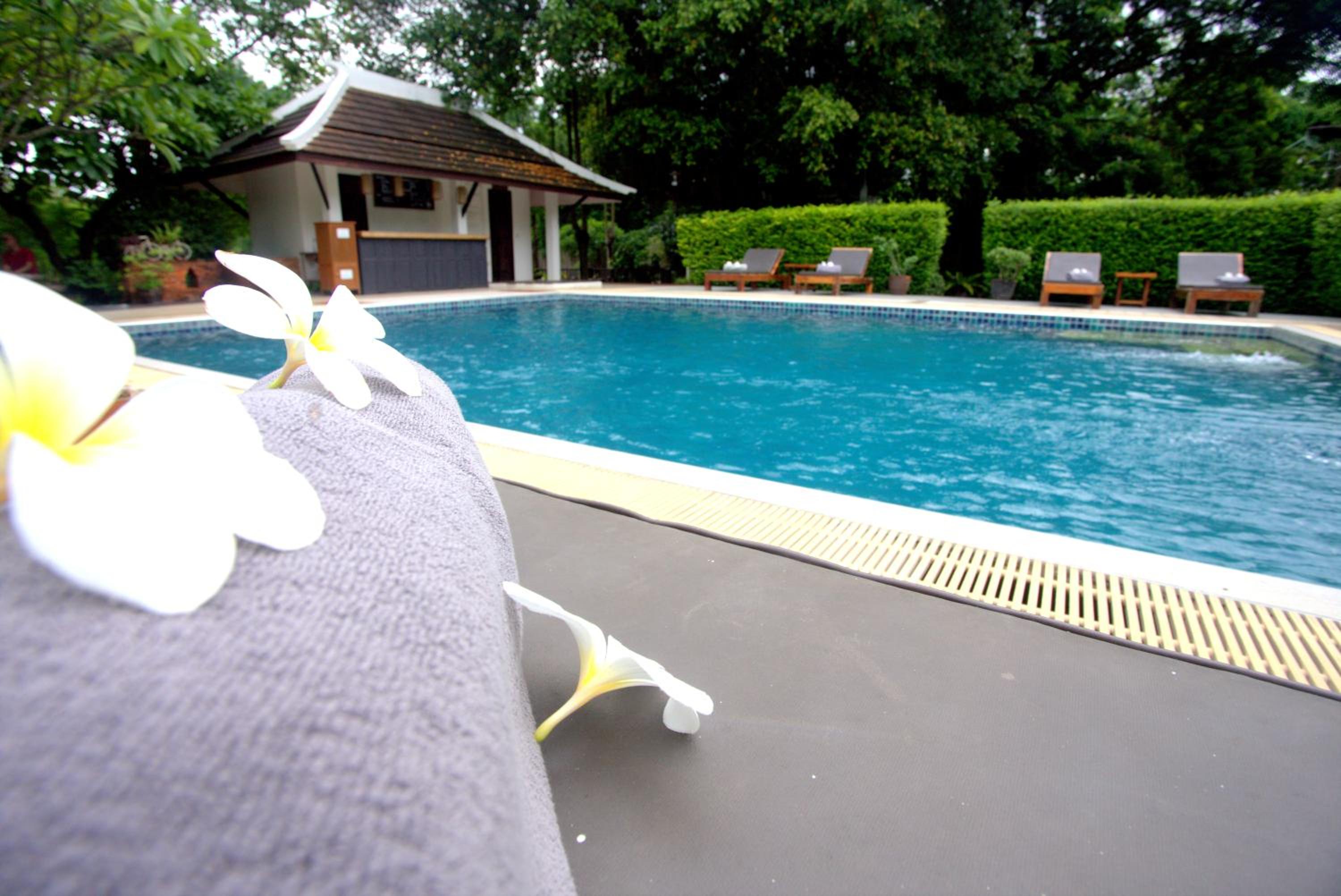 Tharaburi Resort