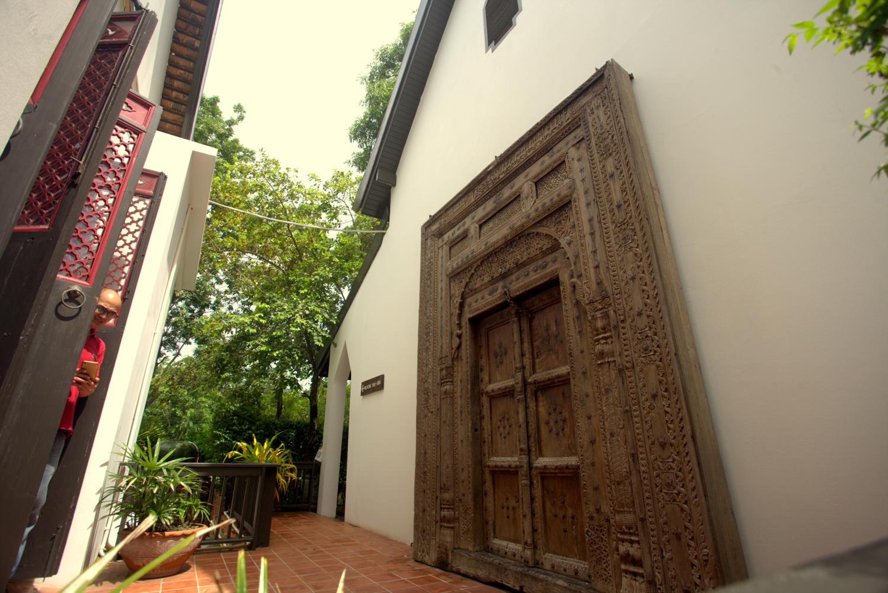 Tharaburi Resort
