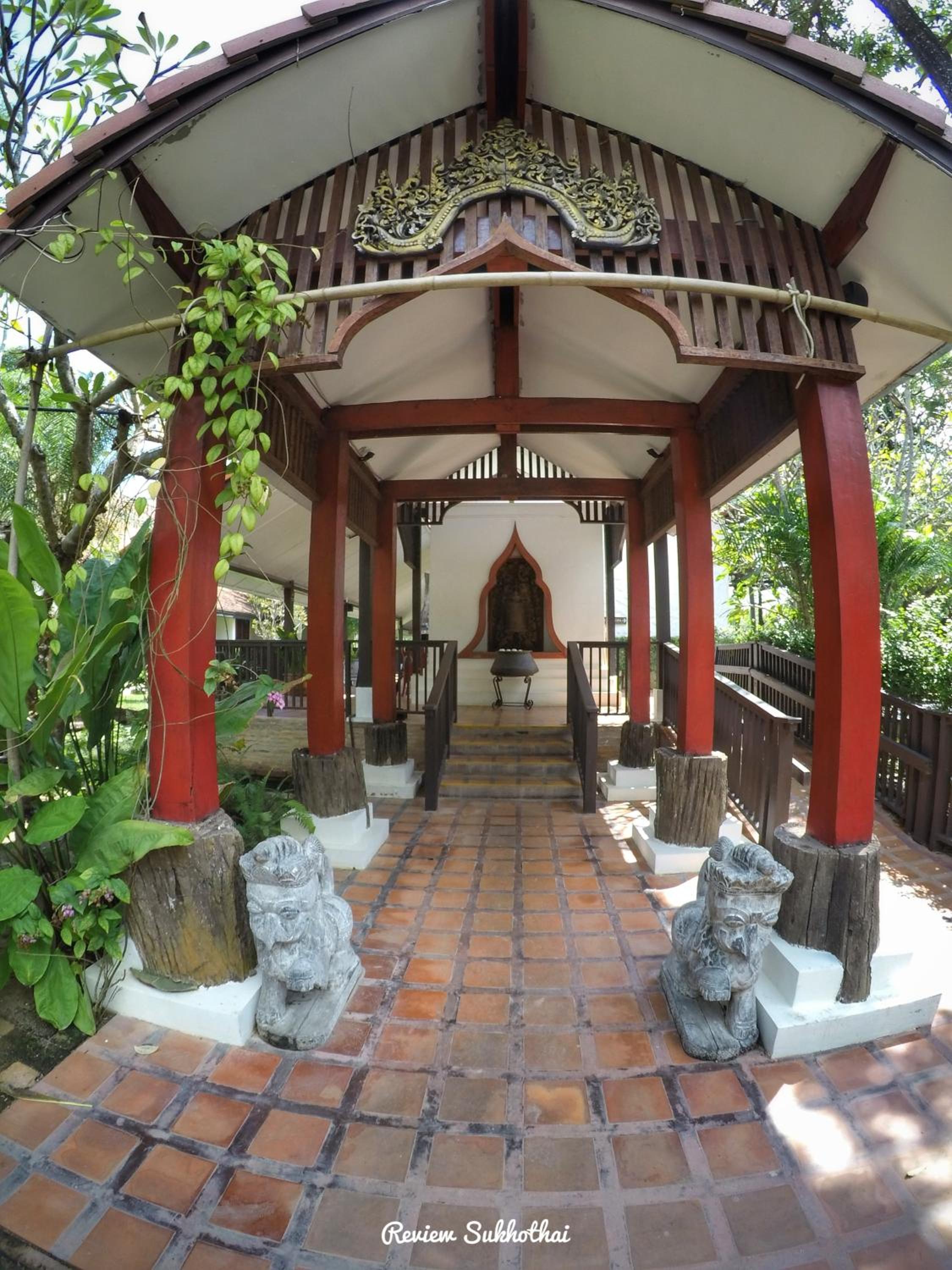 Tharaburi Resort