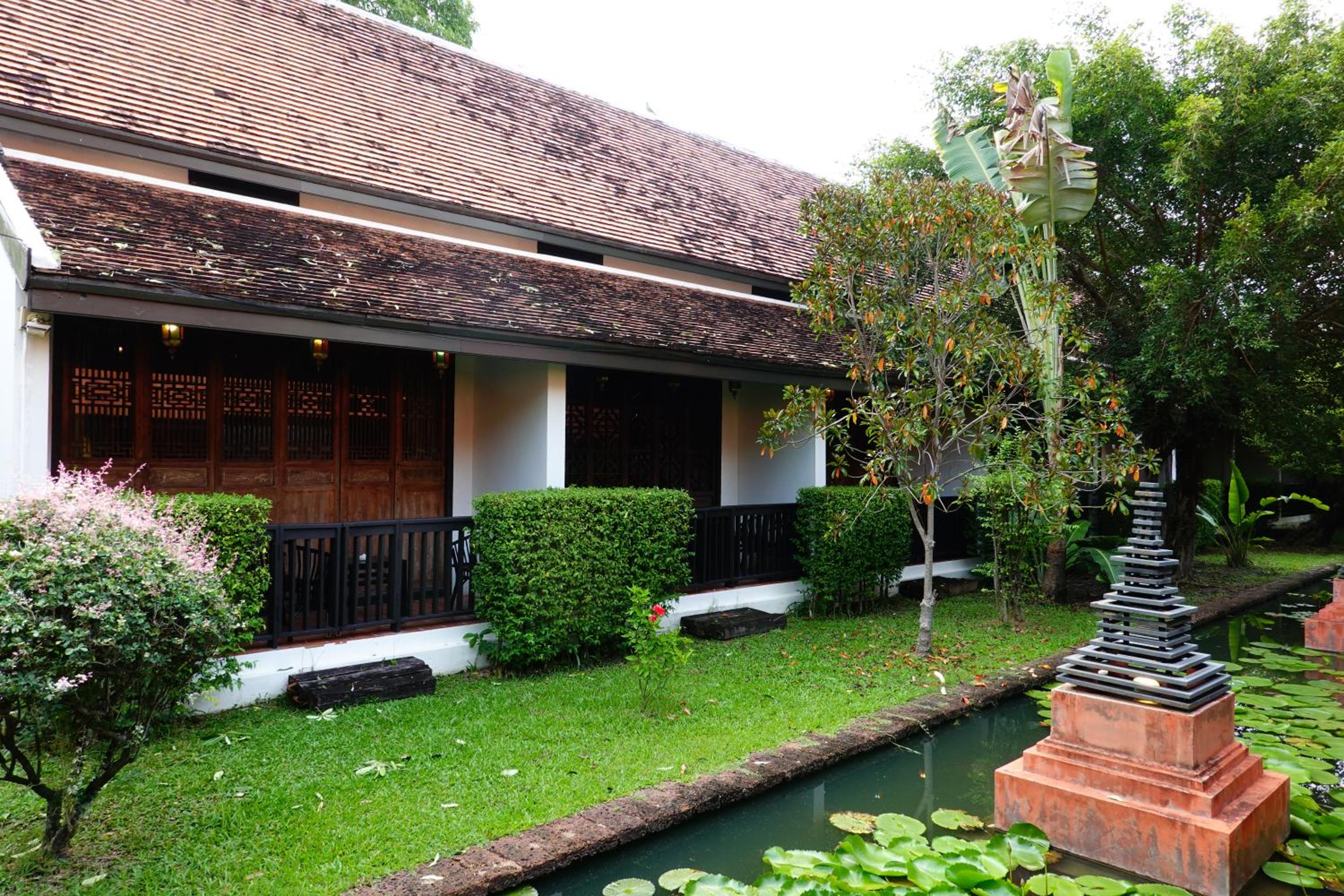 Tharaburi Resort