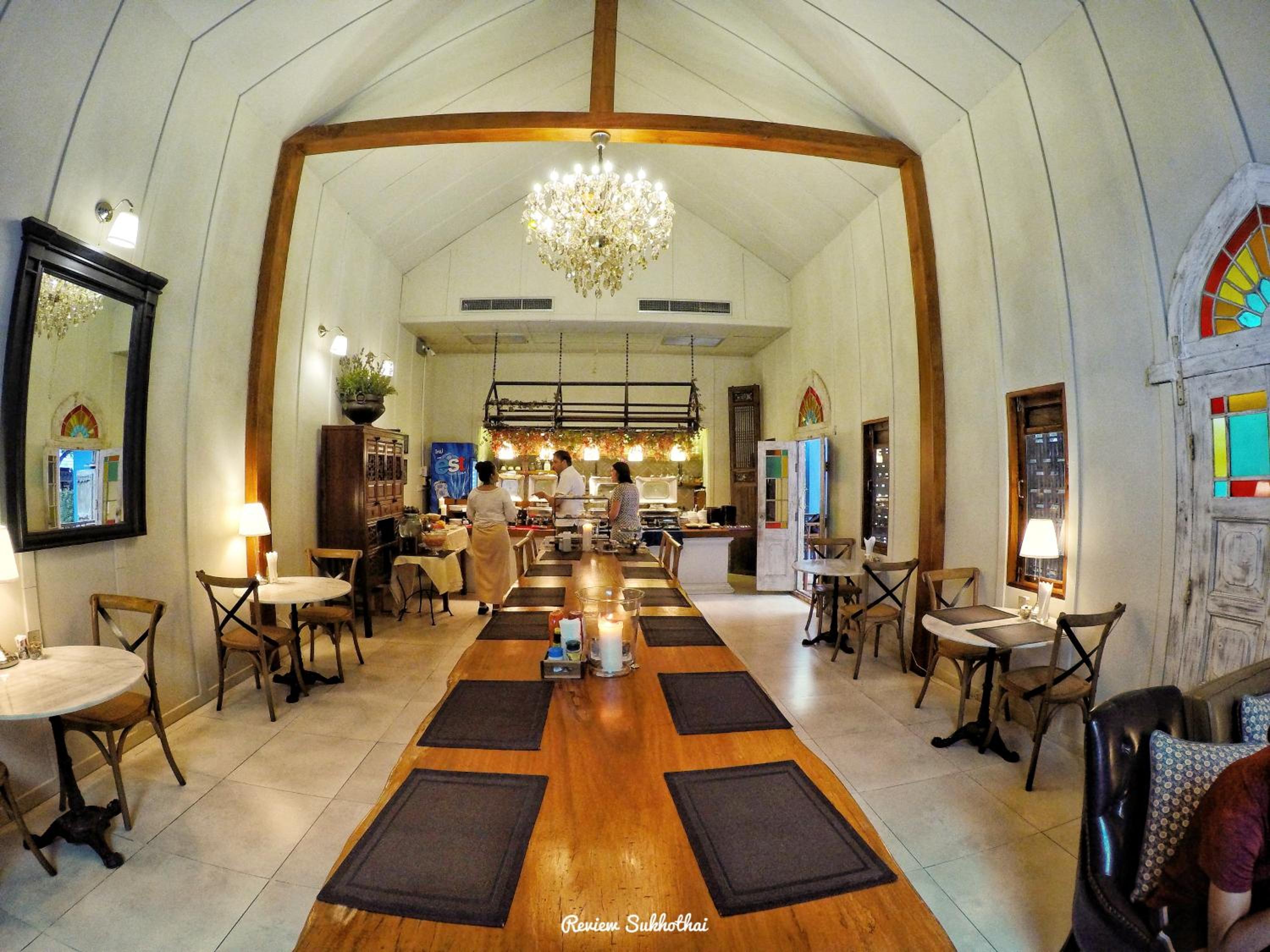 Tharaburi Resort