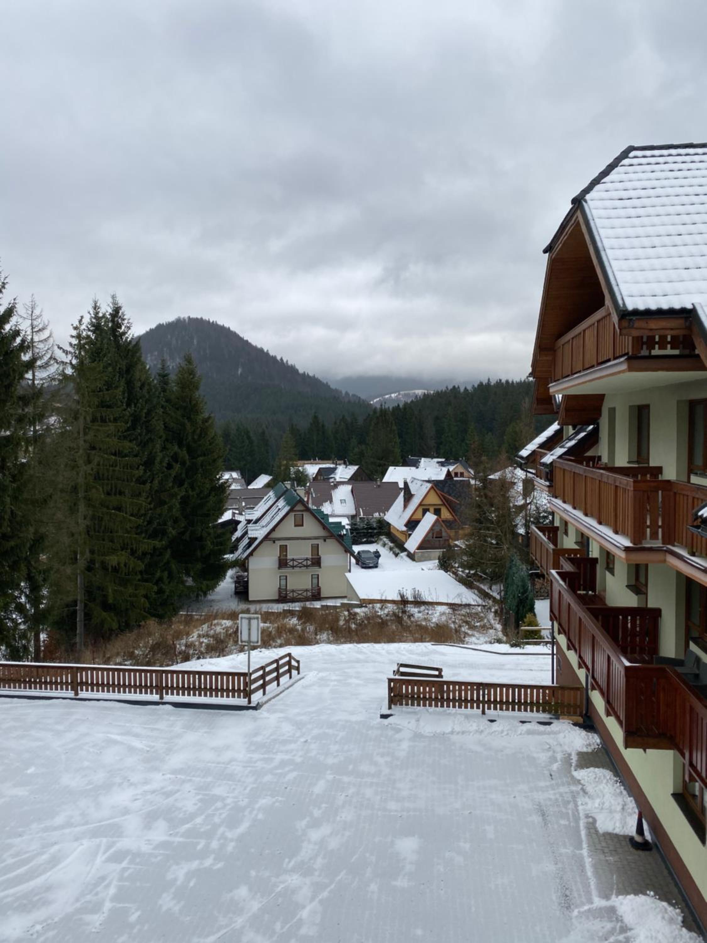 Aparthotel Kamzík view 2