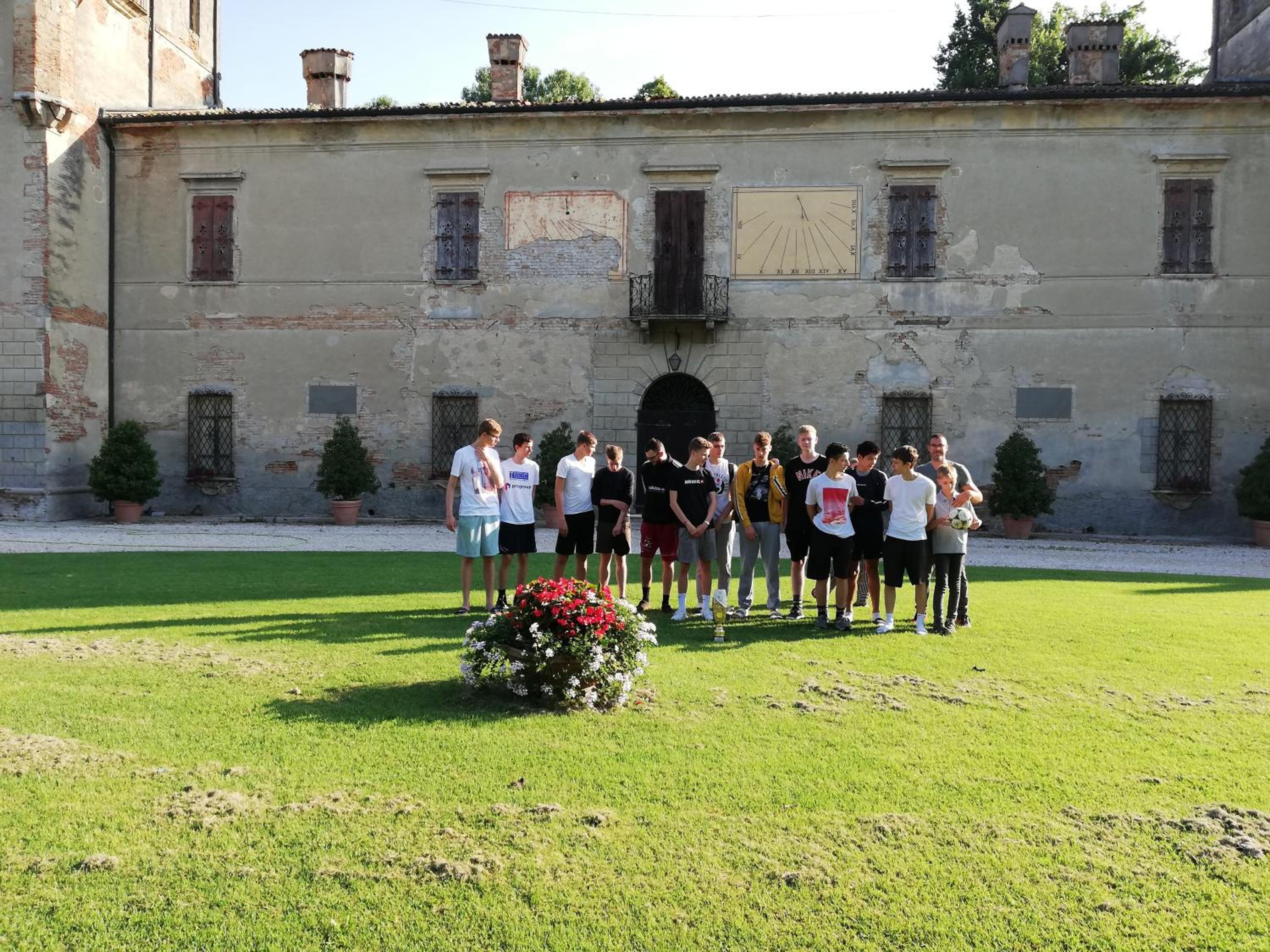 Ostello Castello Mina Della Scala