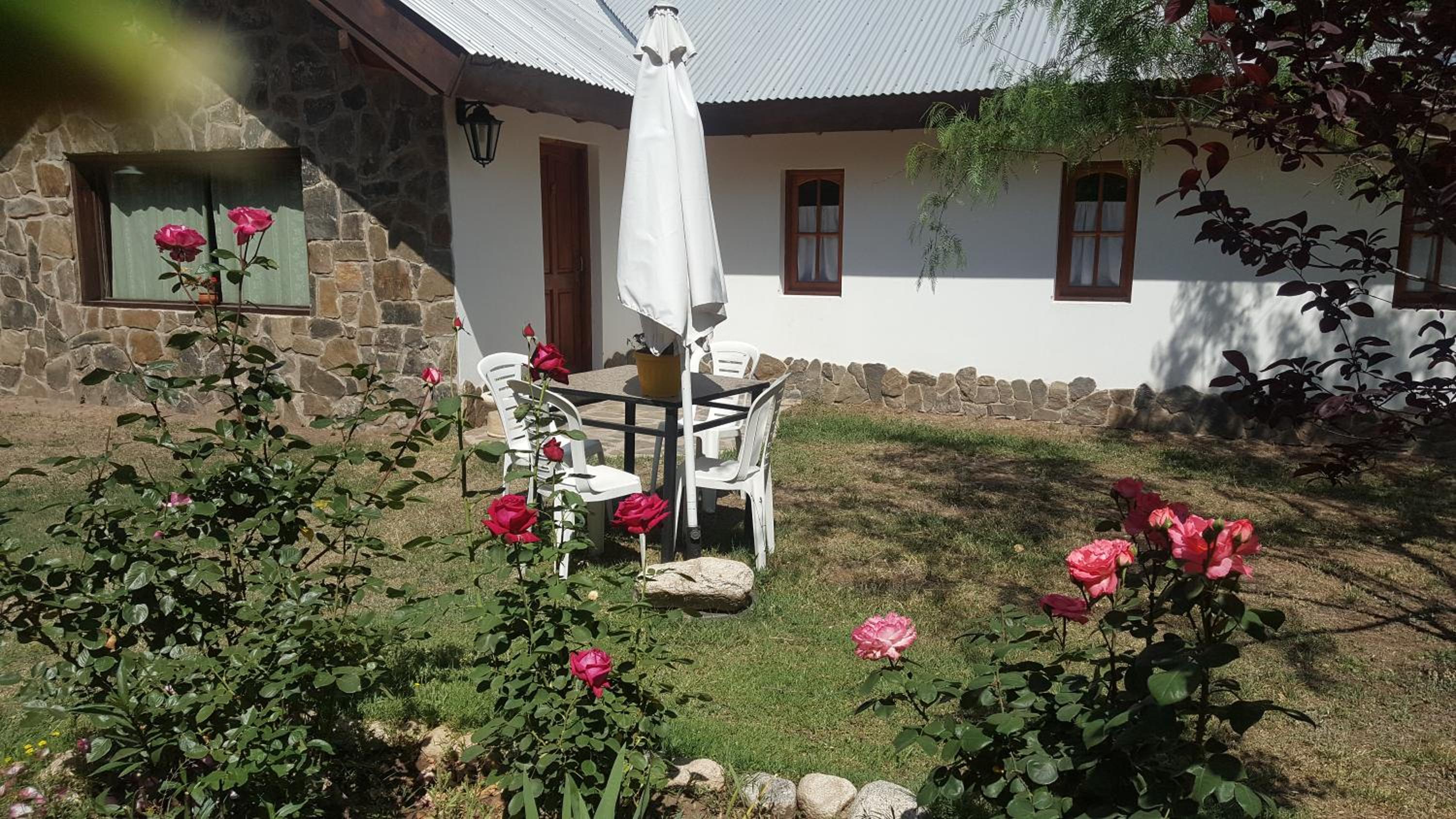 White Field Houses and Spa