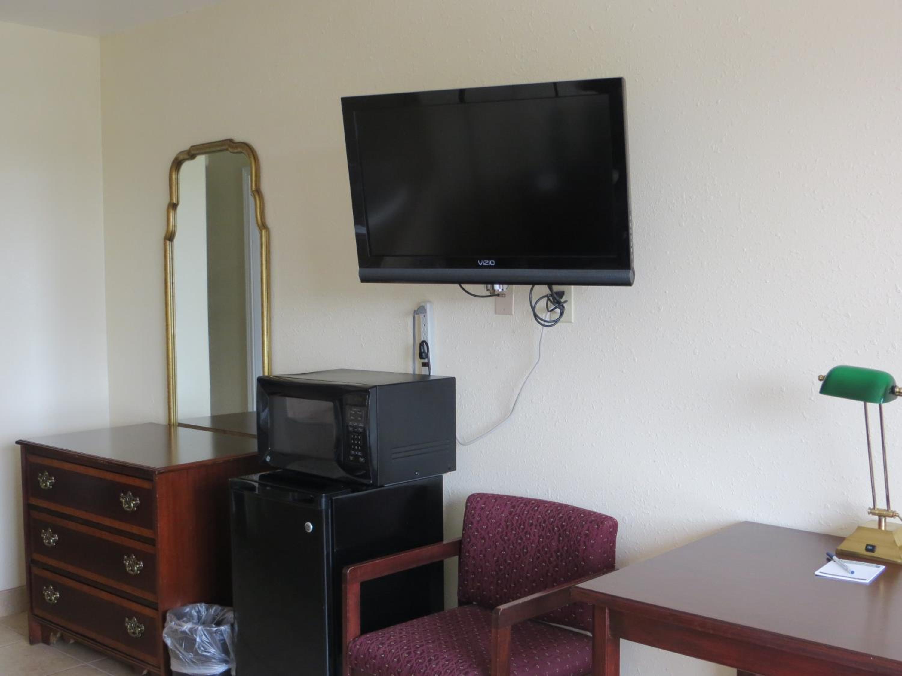 Flagship Inn