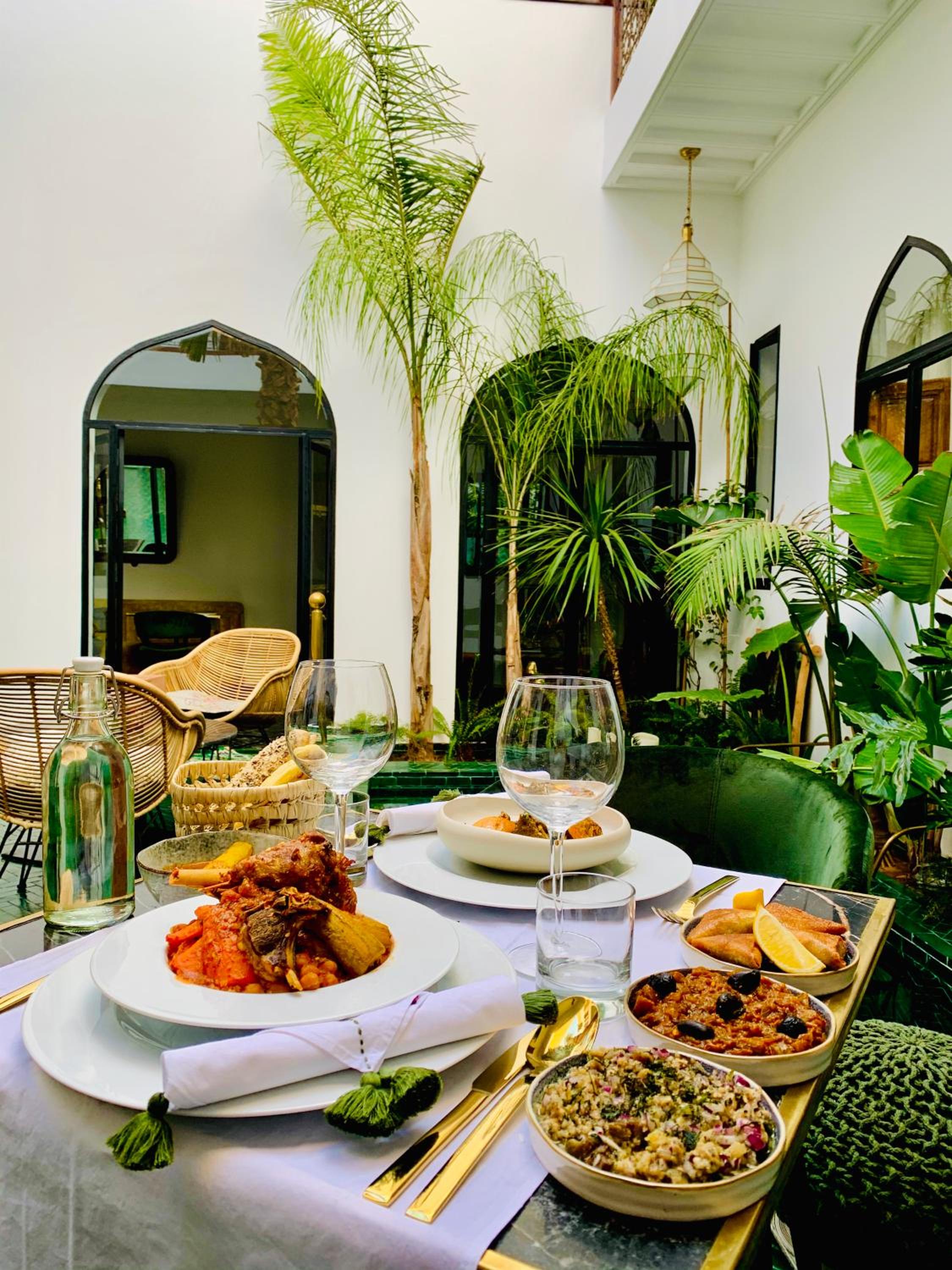 dining