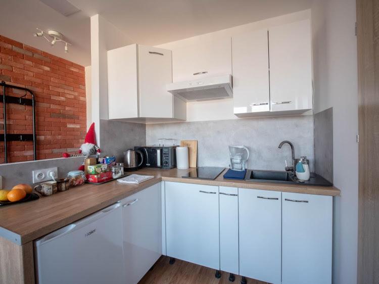 Modern studio in the city center of Wroclaw! view 5