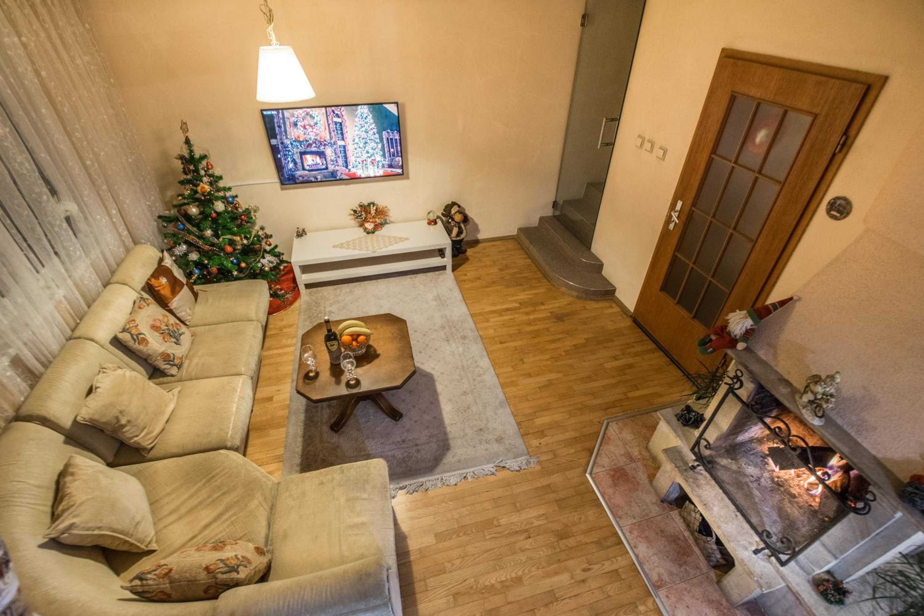 Cosy, quiet house with Vitosha view near Paradise