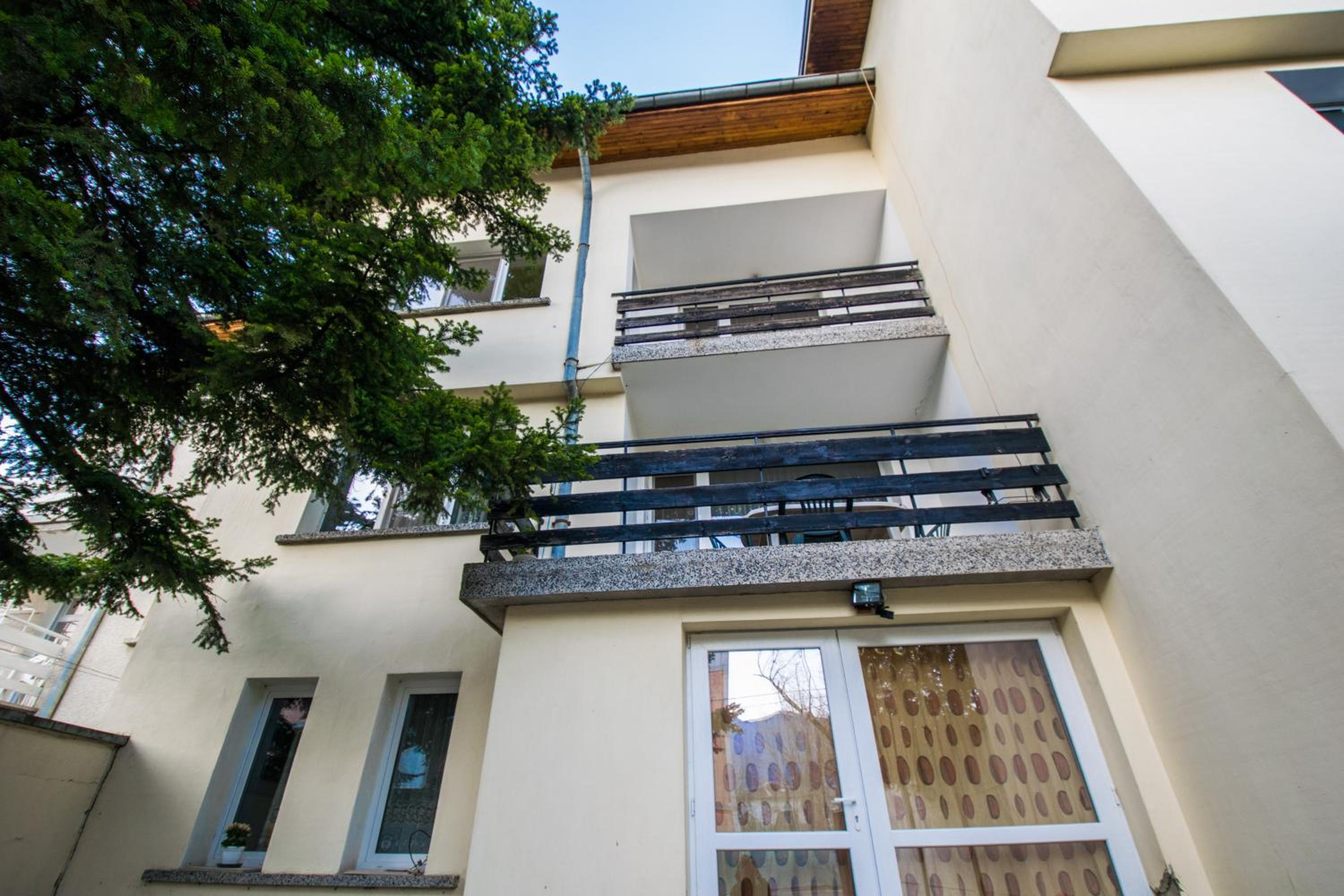 Cosy, quiet house with Vitosha view near Paradise