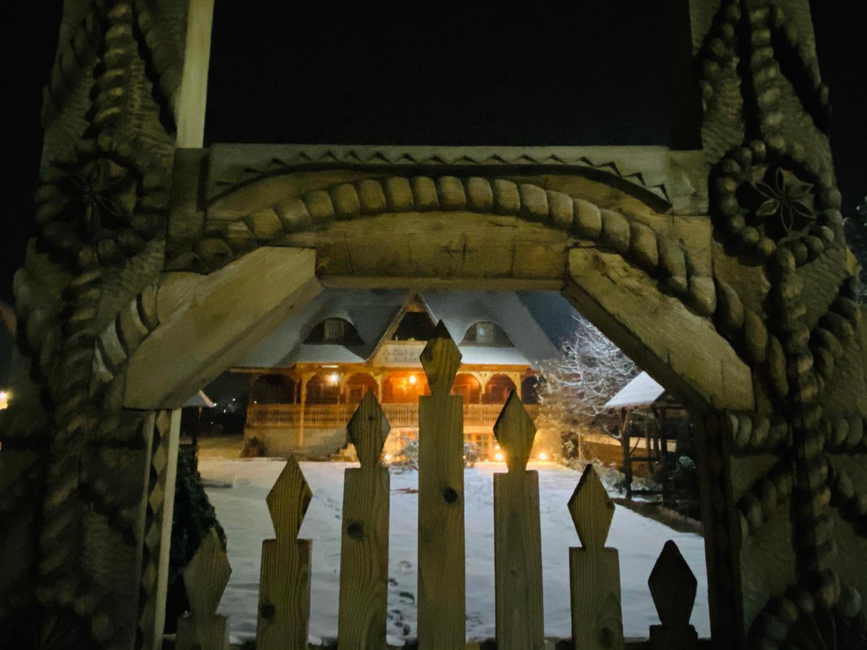 Photo 12