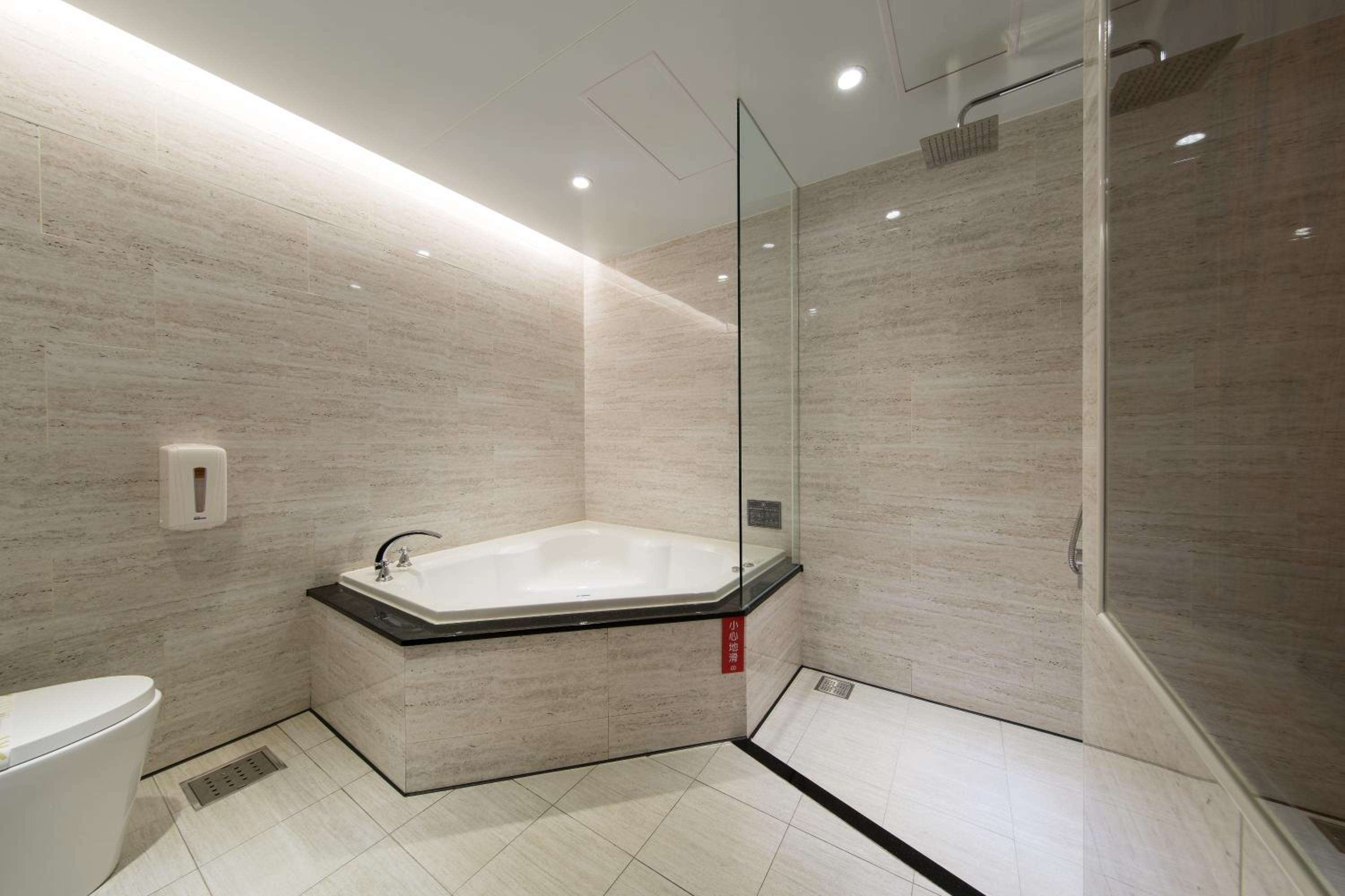 Discovery Motel - Yonghe