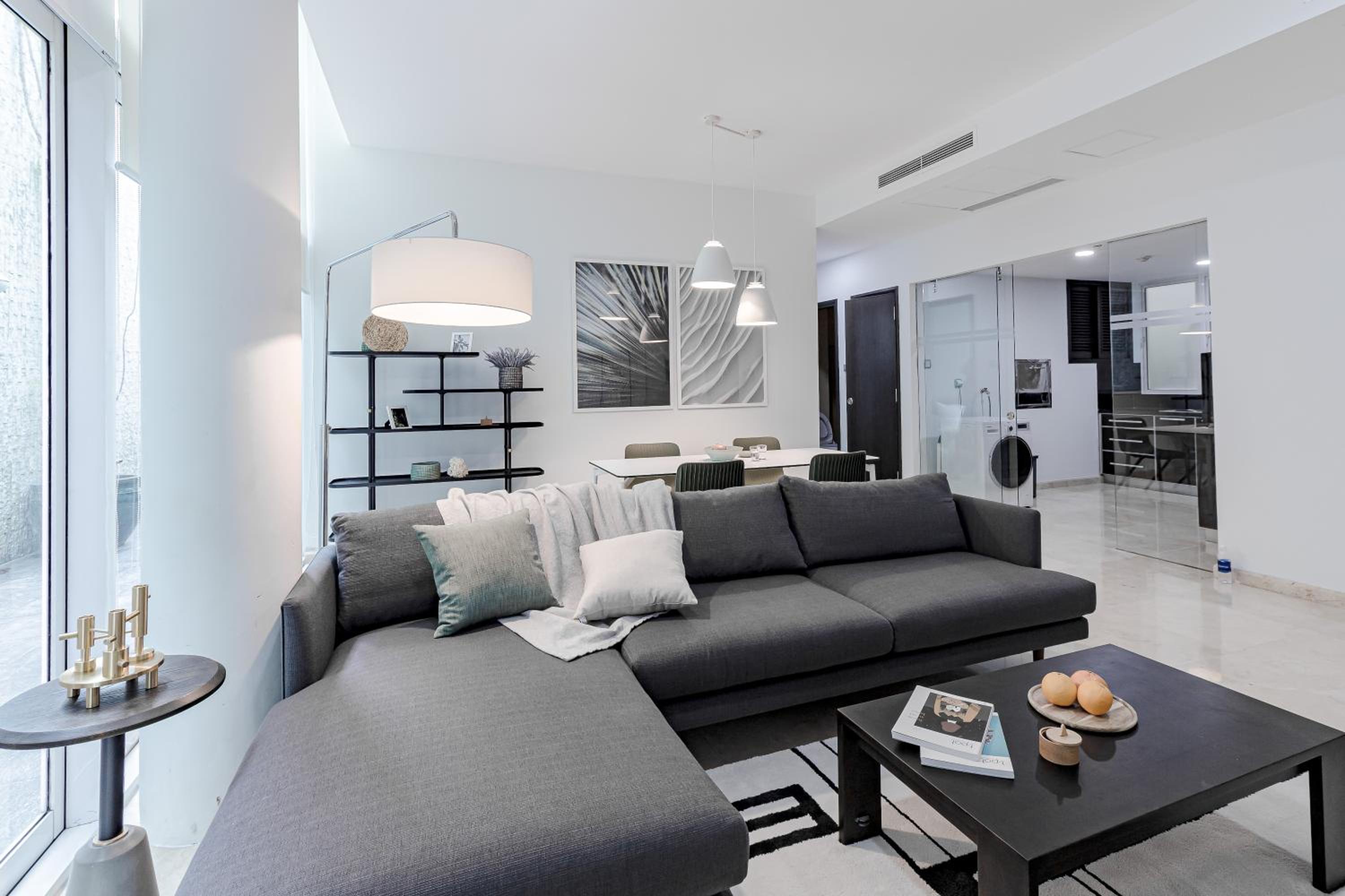 Blue Arch - Luxury Serviced Apartment in Central Saigon