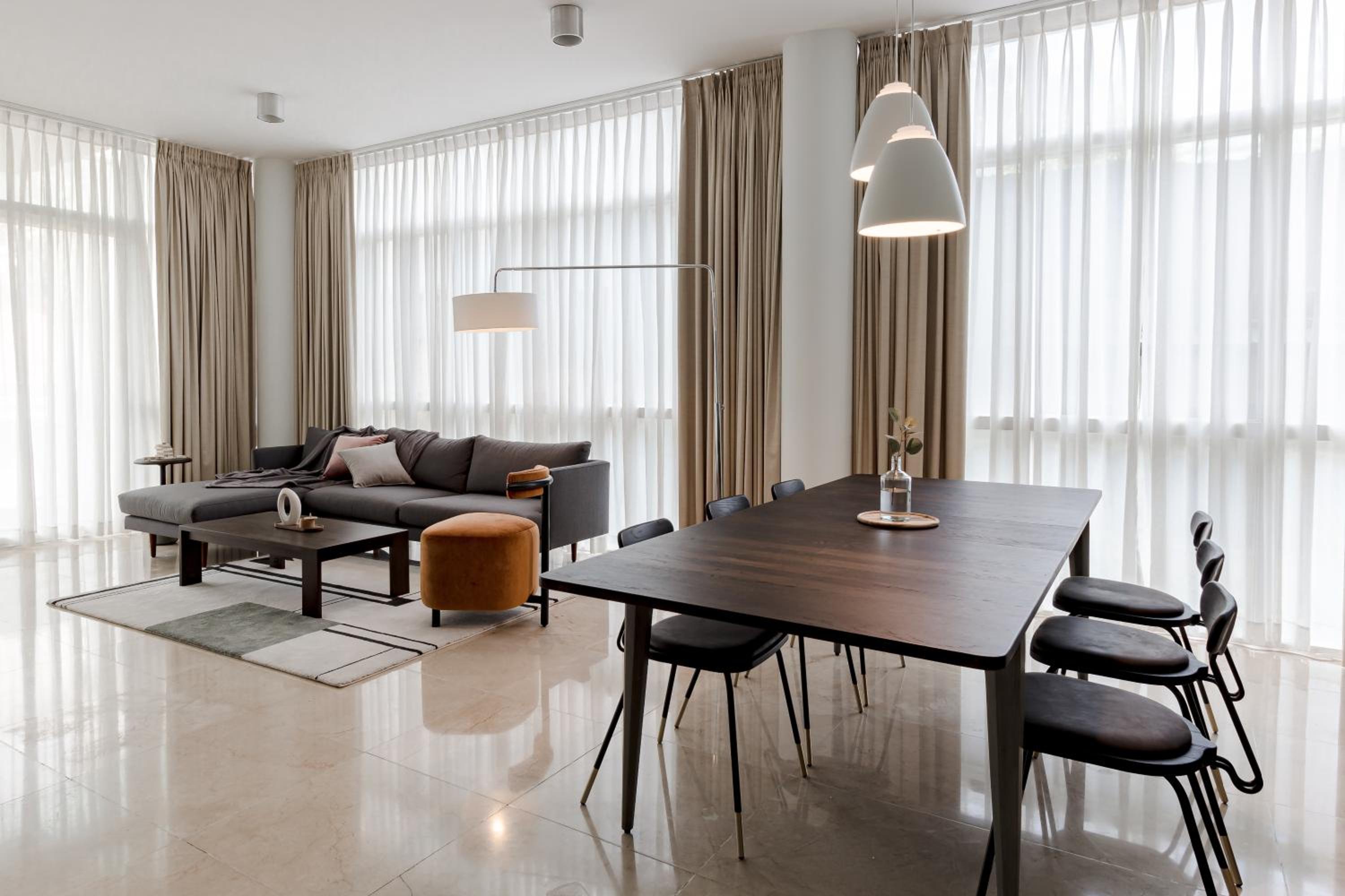 Blue Arch - Luxury Serviced Apartment in Central Saigon