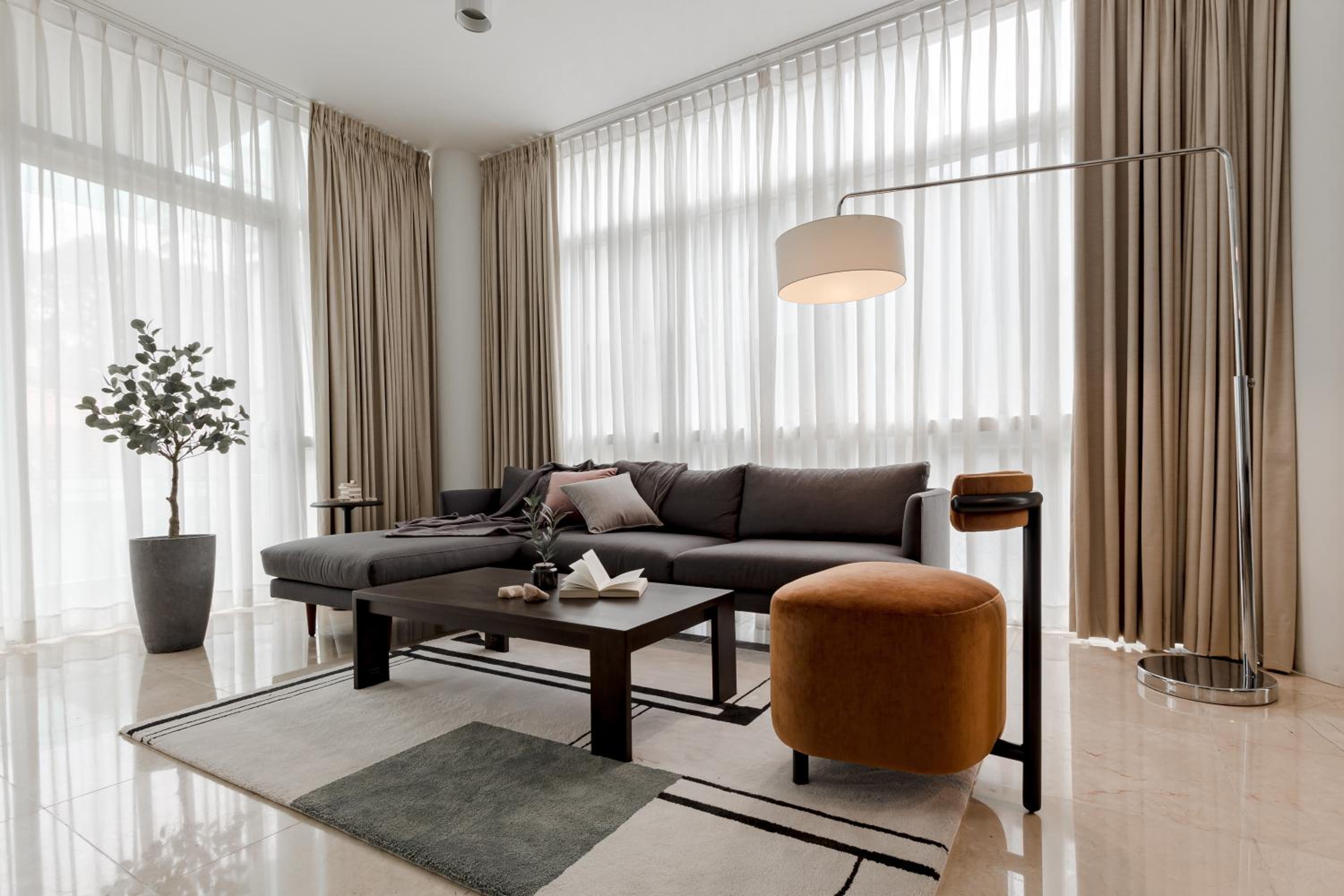 Blue Arch - Luxury Serviced Apartment in Central Saigon