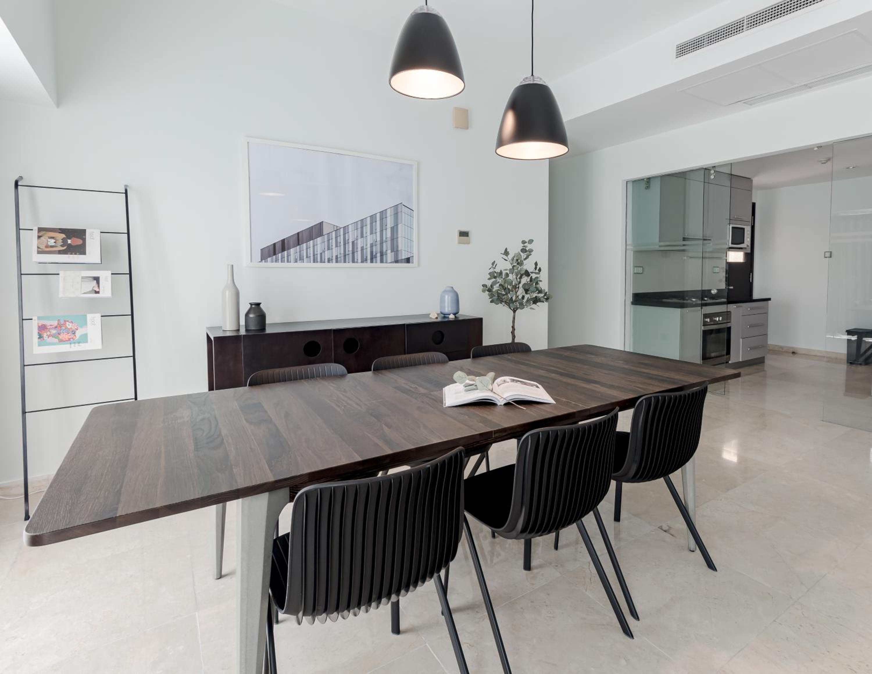 Blue Arch - Luxury Serviced Apartment in Central Saigon