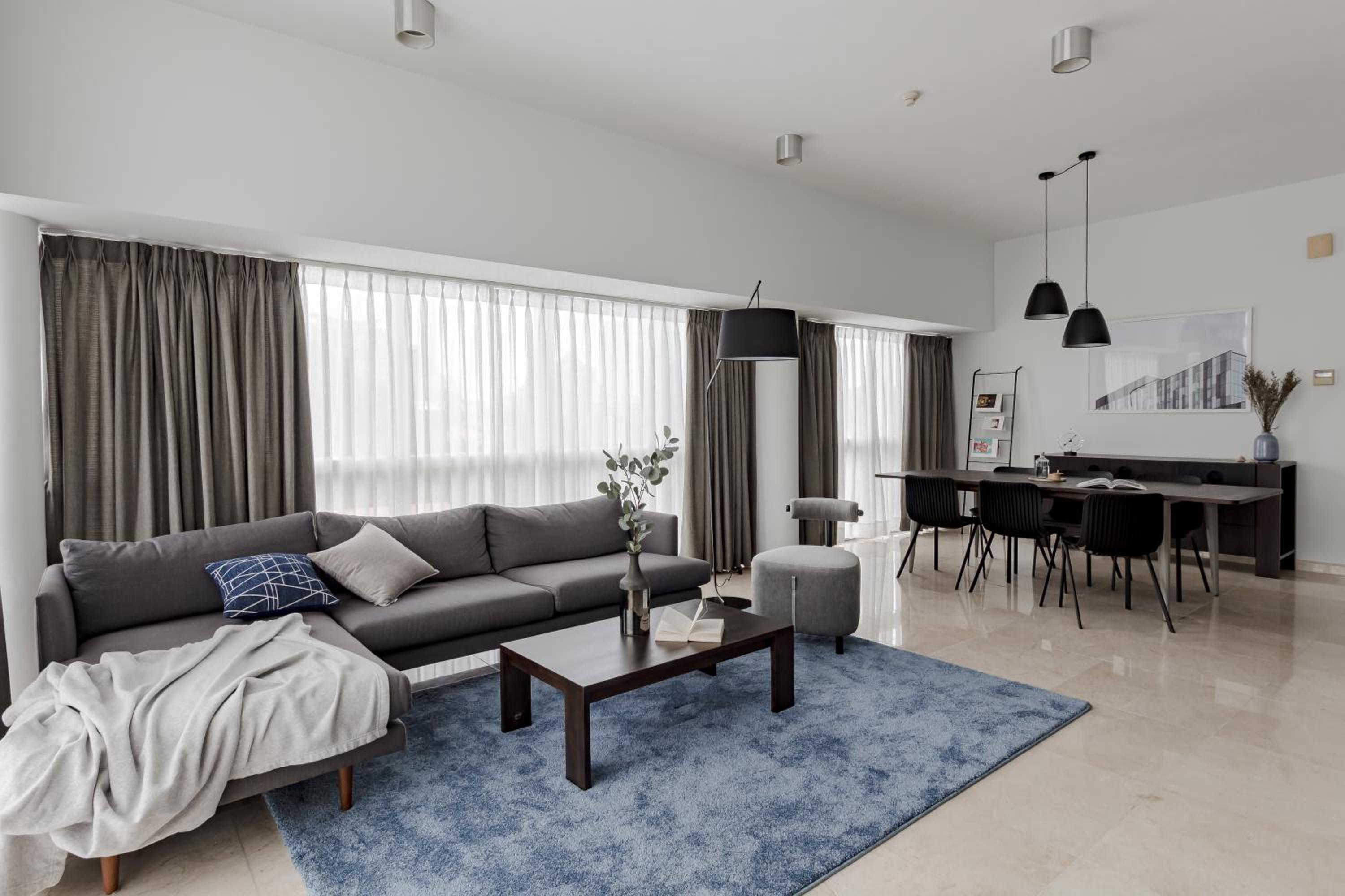 Blue Arch - Luxury Serviced Apartment in Central Saigon