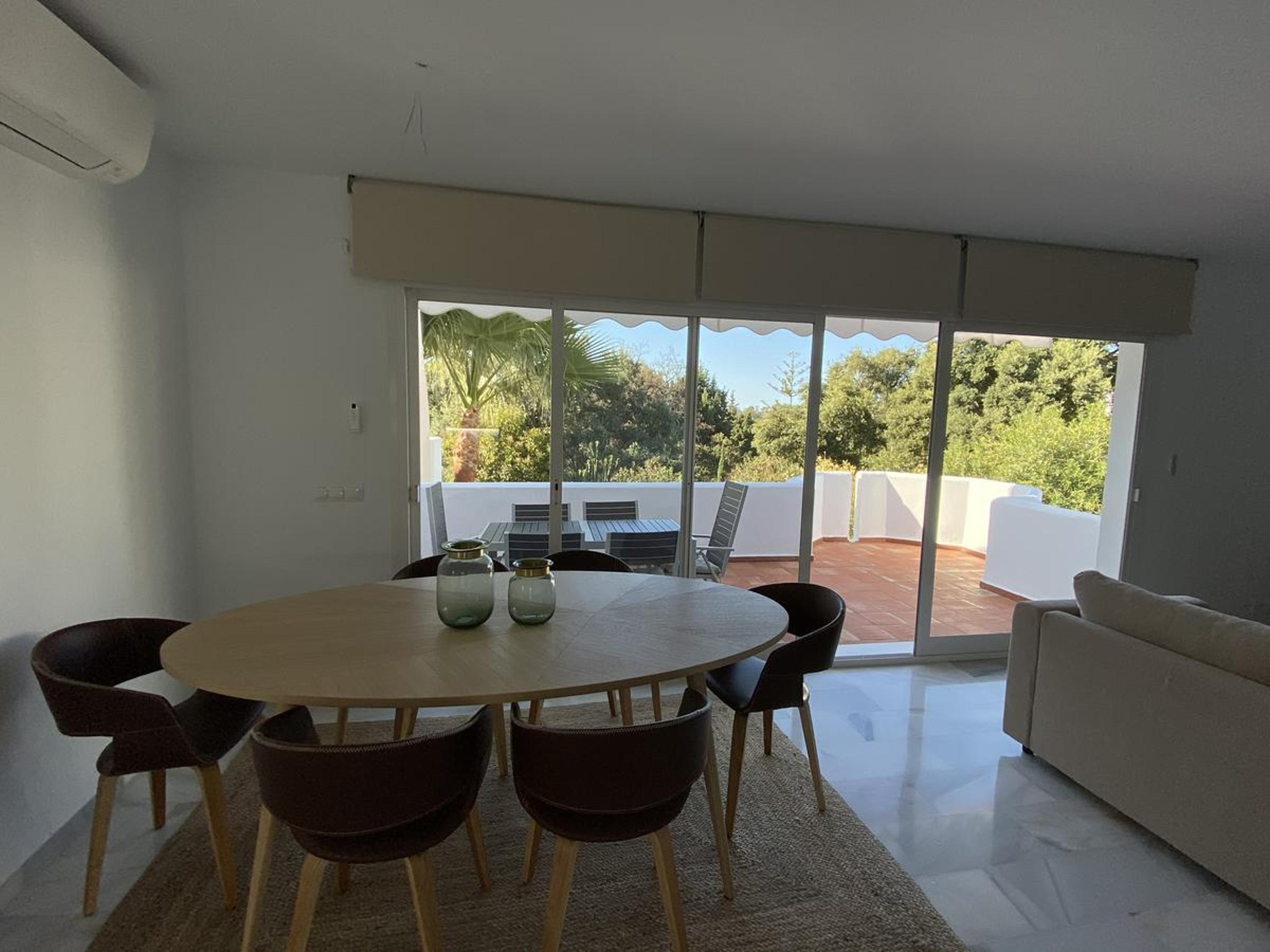 Luxury Apartm Brand newSwimming PoolGolf Beach