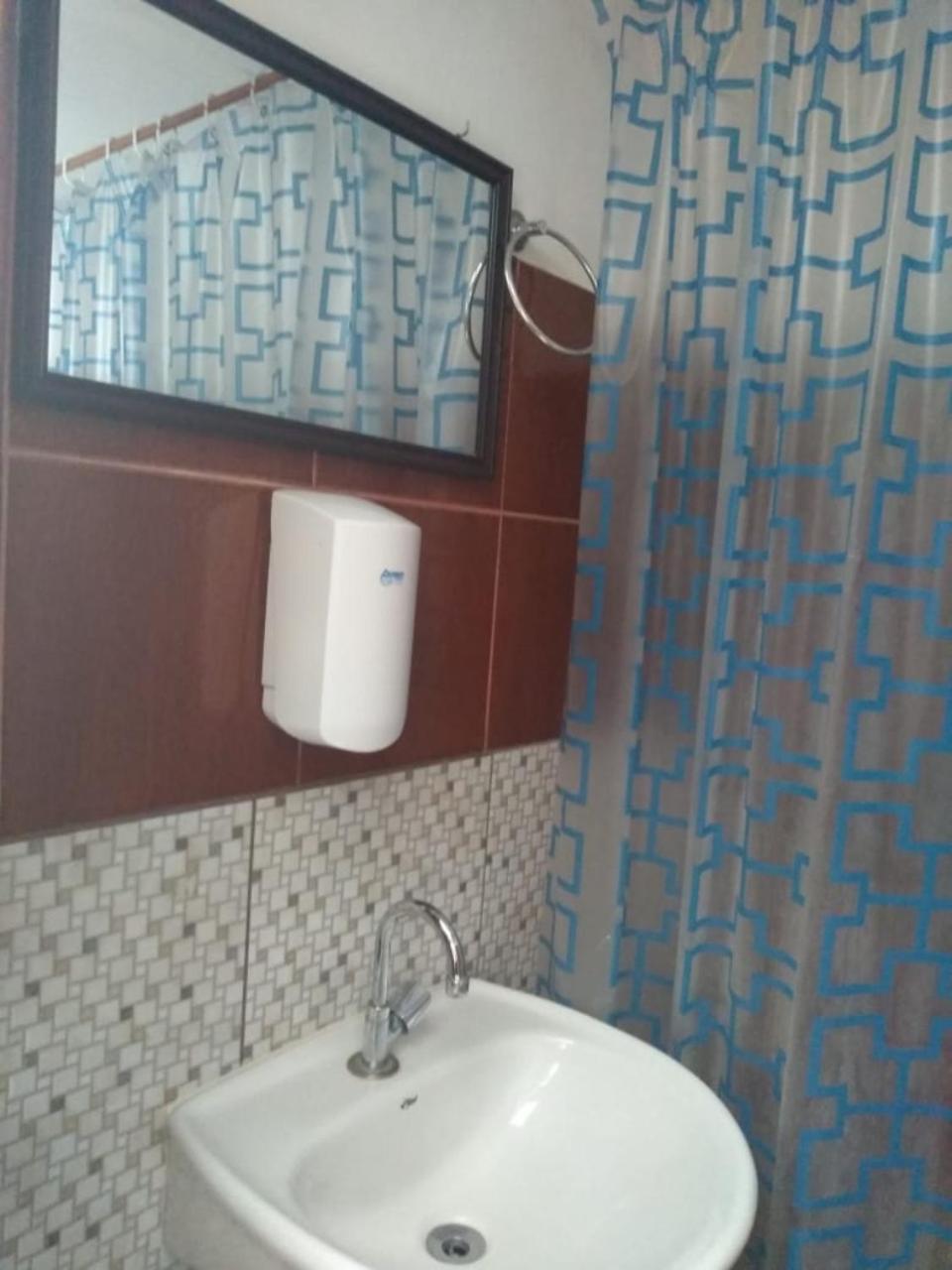 Hostel365