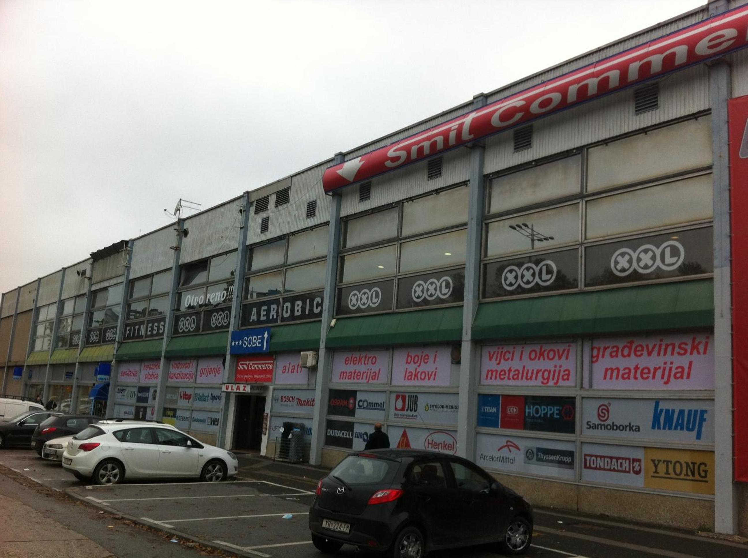Photo 10