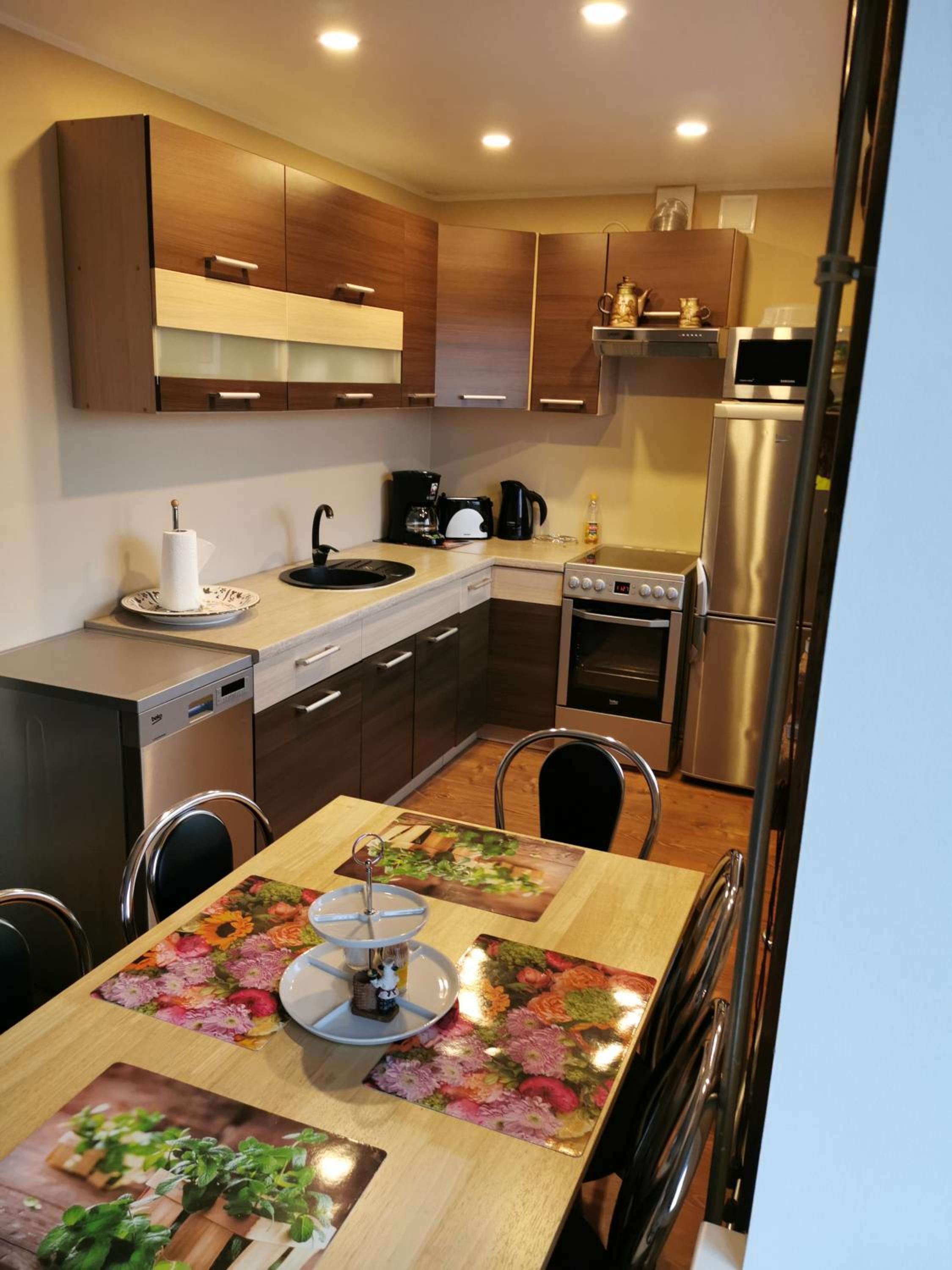 Grau Apartments 26 view 4