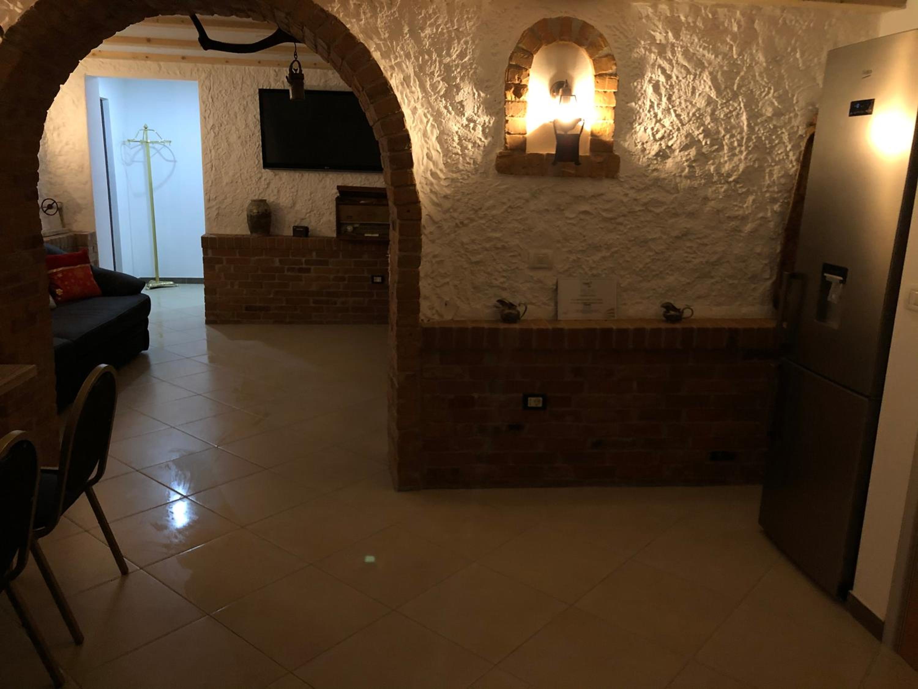 Photo 28