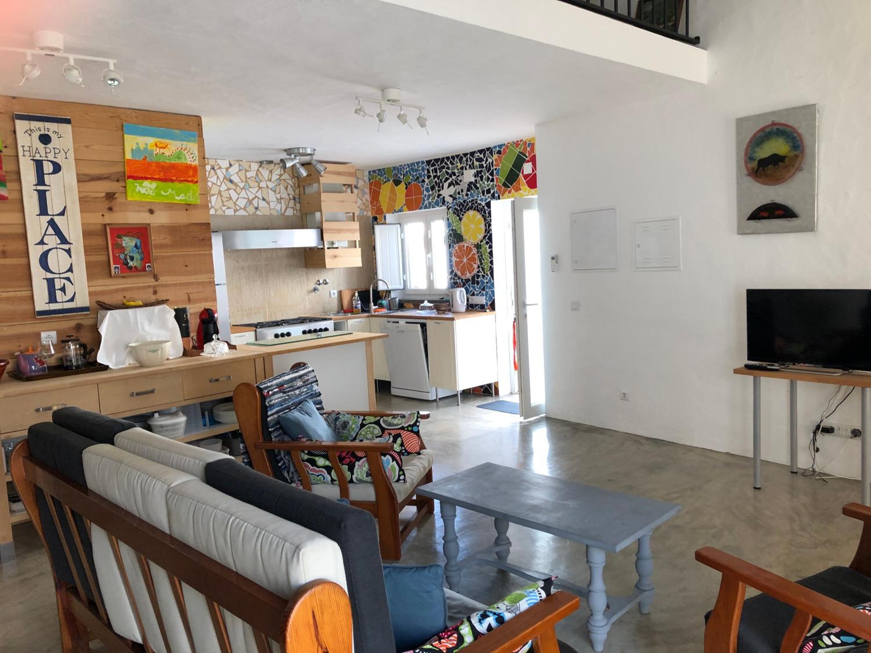 Casa dos Três Menires