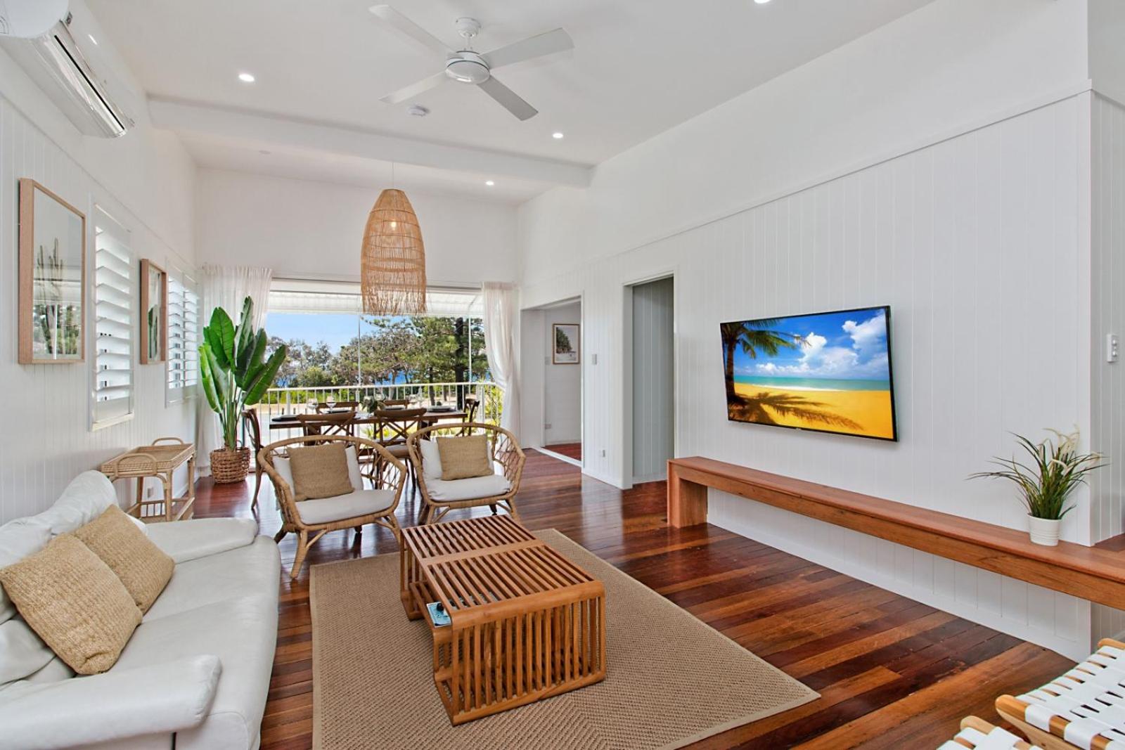 Oceanfront Beach House On Marine Parade