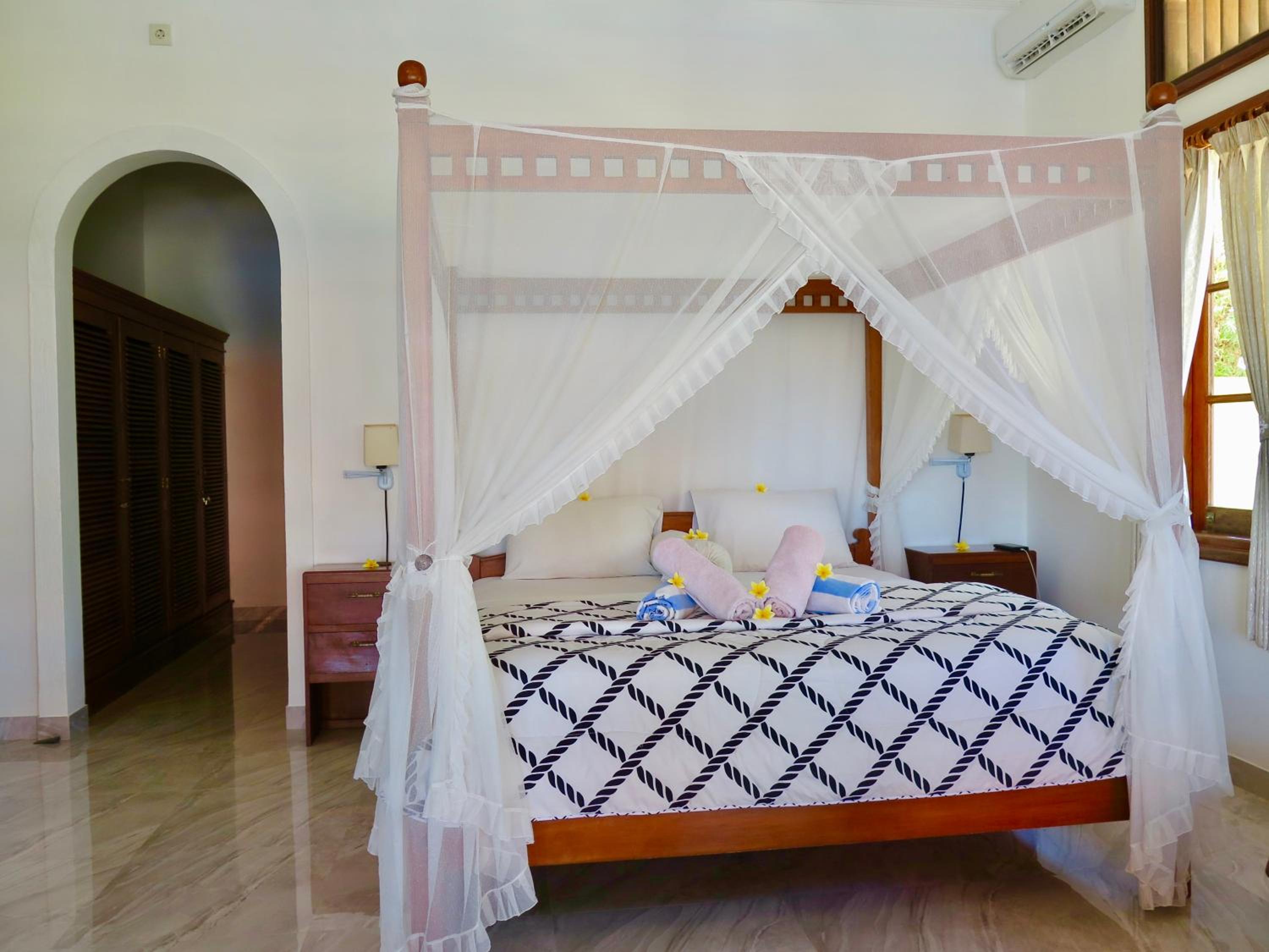 Villa Ida Villas view 3
