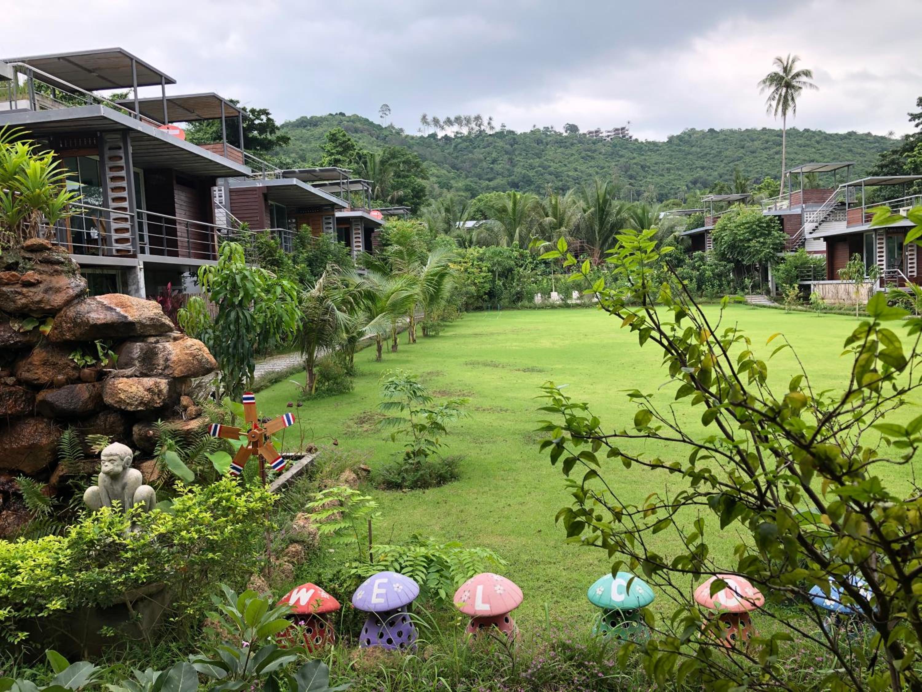 Baan Boom Boxes Eco Friendly Resort view 2