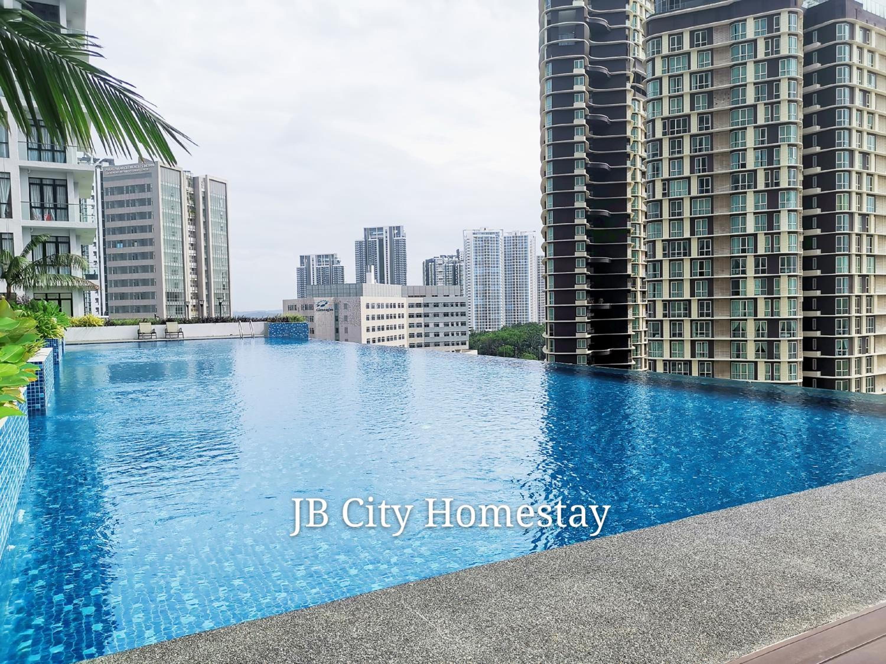 D'Pristine Suites by RR JBcity photo 8