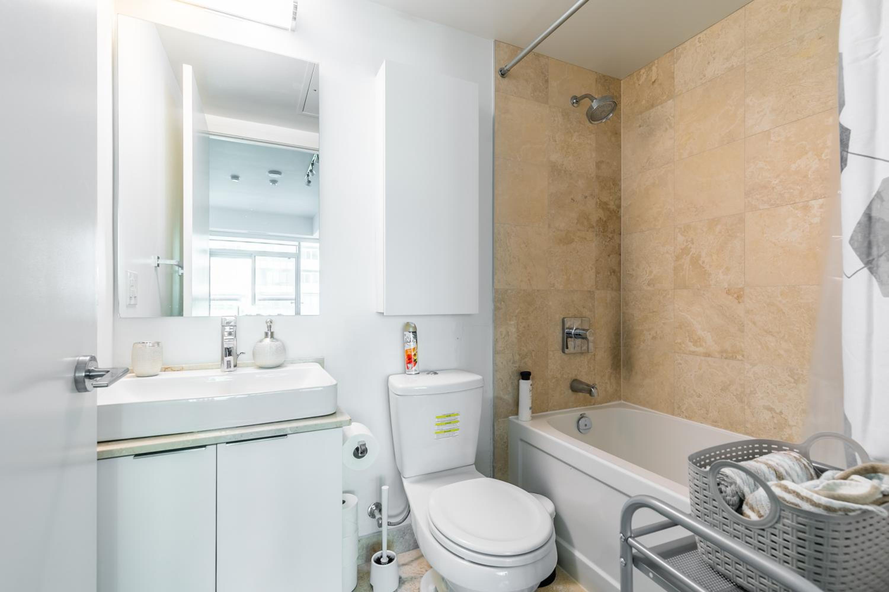GLOBALSTAY Gorgeous Downtown Apartment