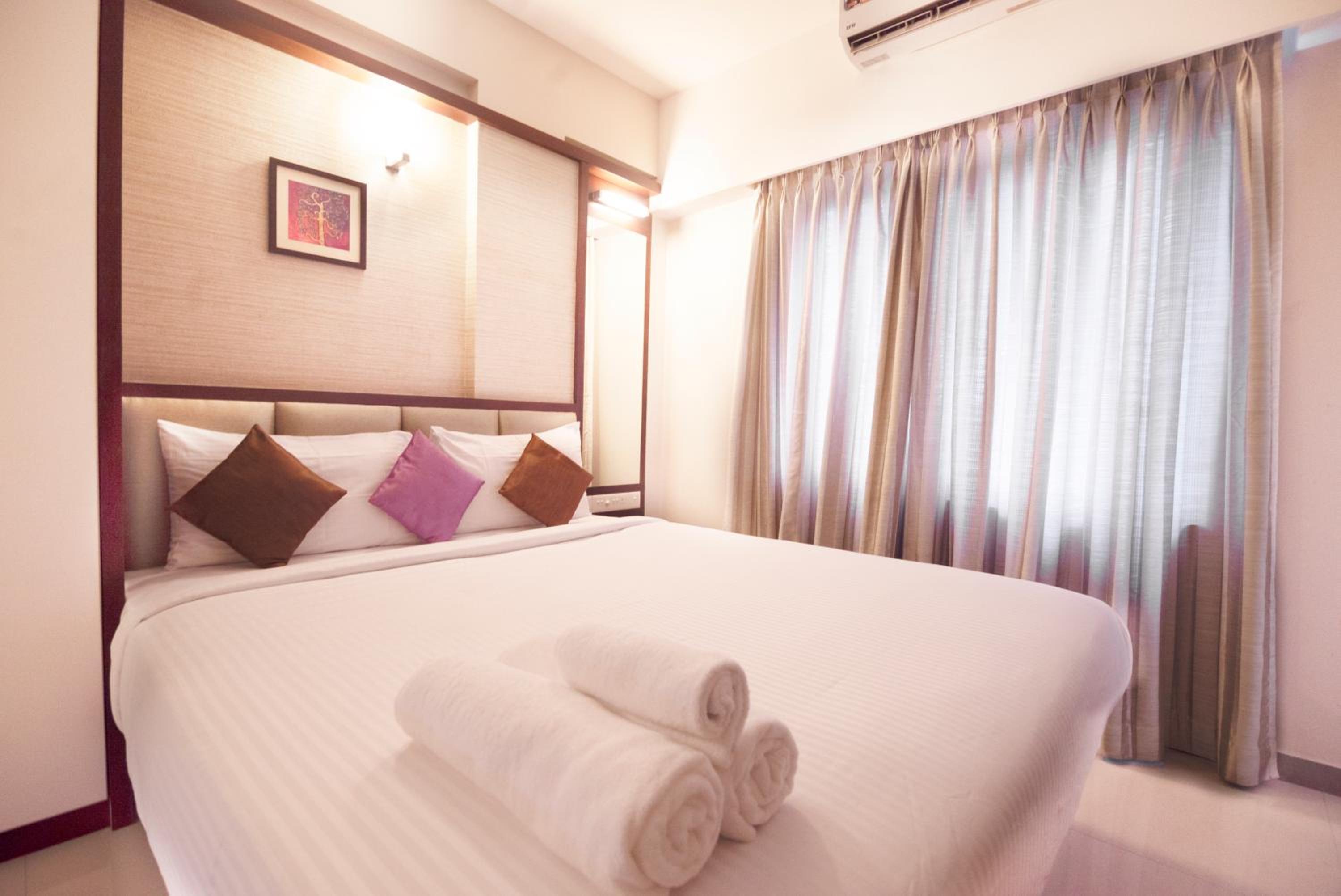 Cochin Vacations - D Homz Suites - Property Image 5