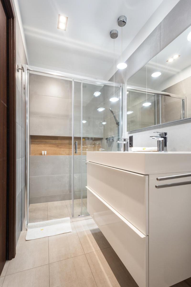 InPoint Downtown Large Apartments near Market Square & Kazimierz view 3