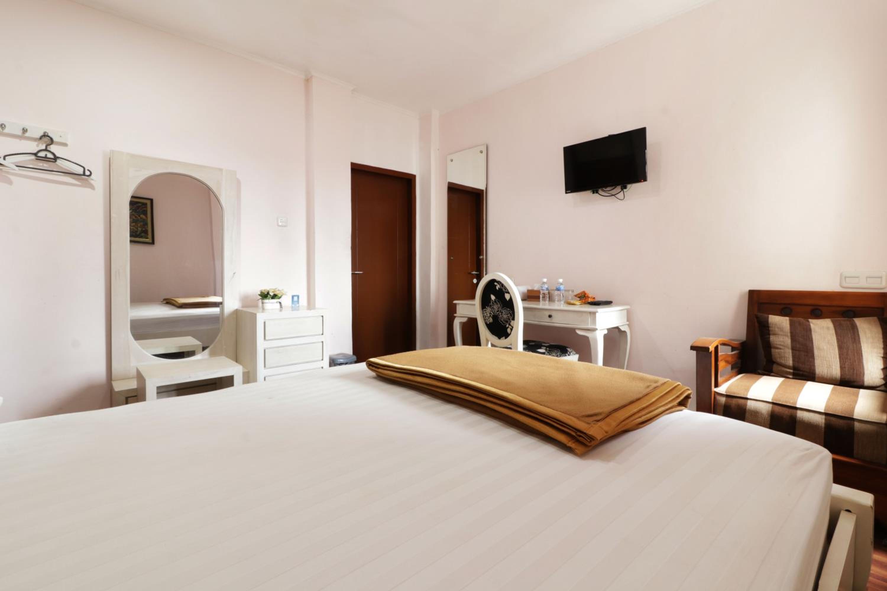 Jayagiri Guesthouse By Belgareti