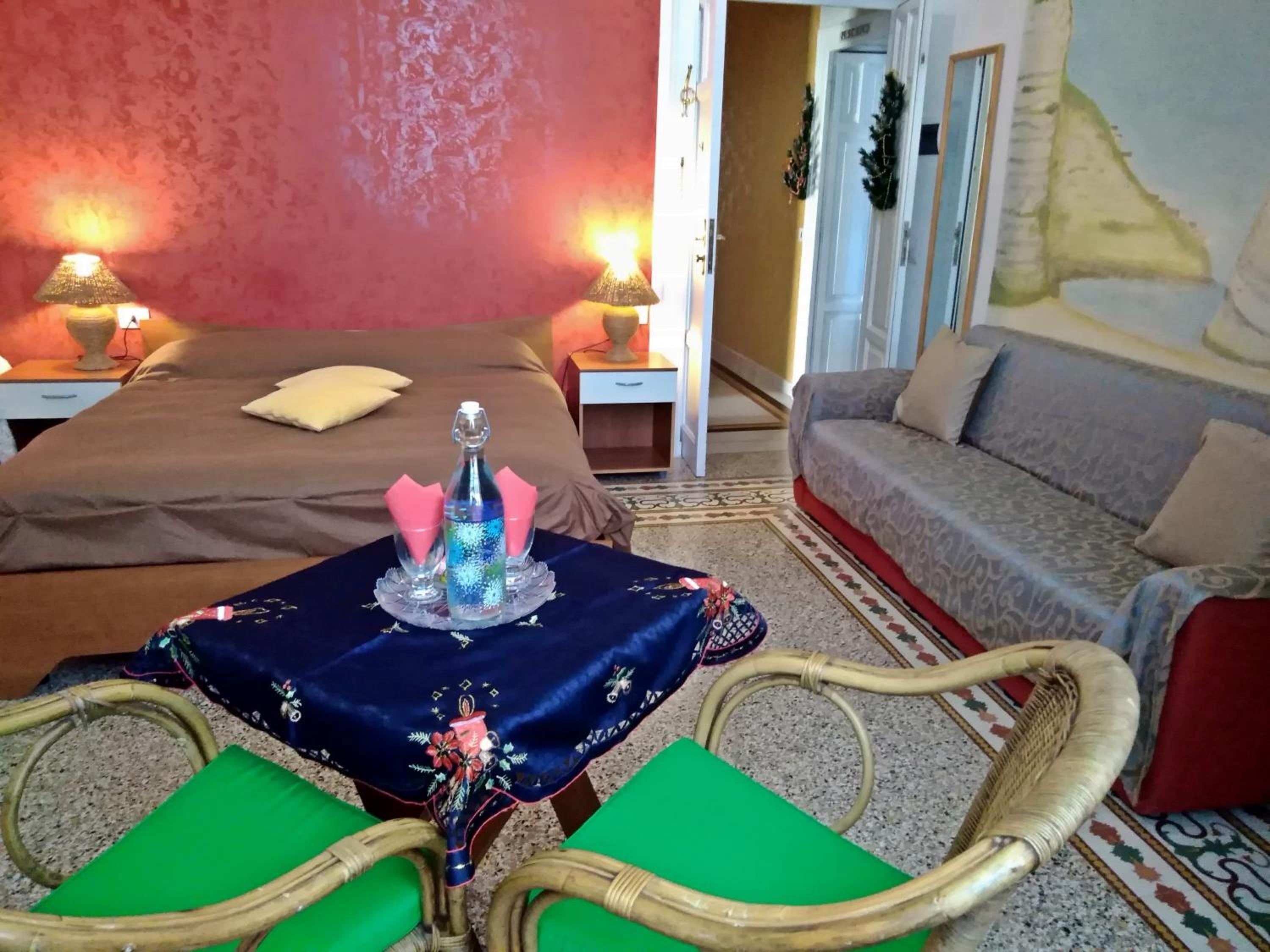 hotel room