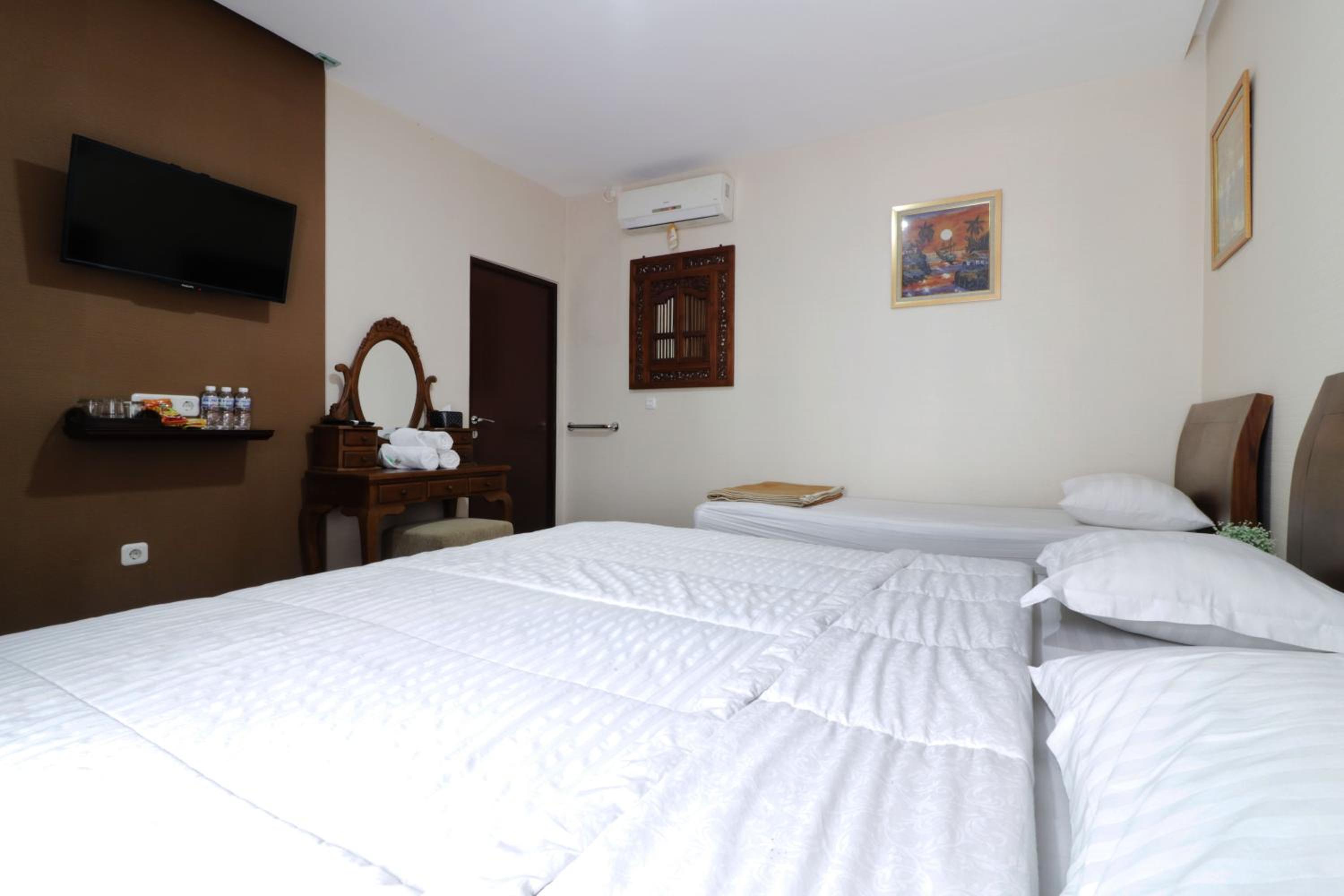 Jayagiri Guesthouse By Belgareti