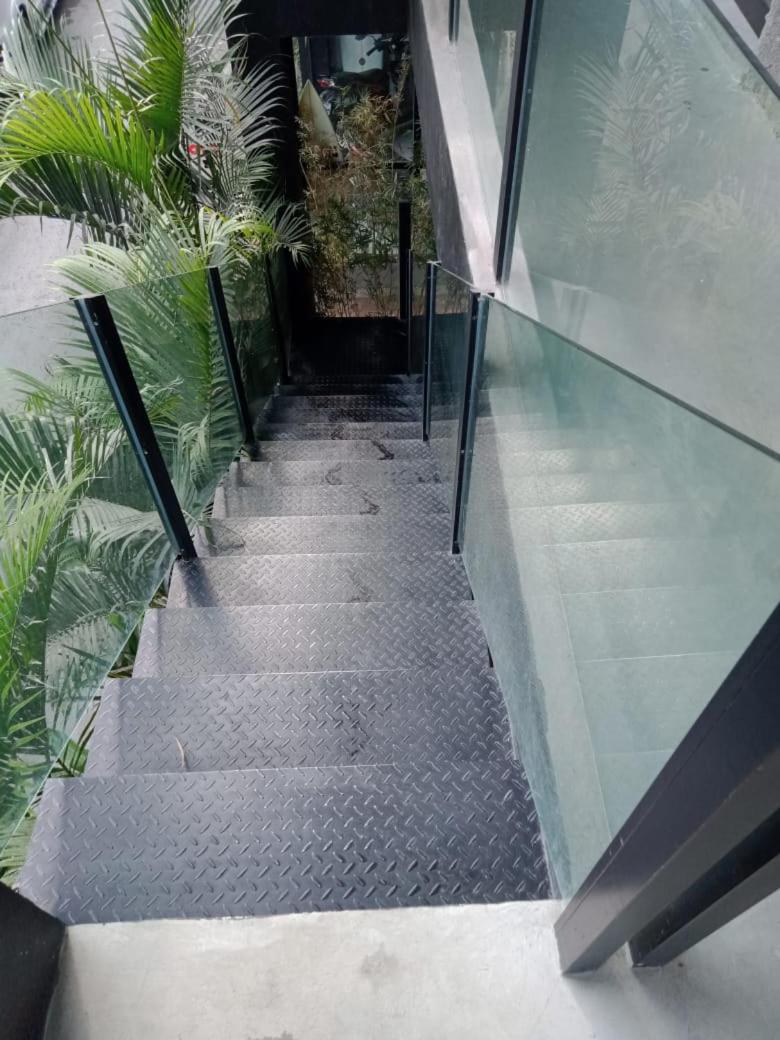 Escotel Krisnantara Canggu view 4