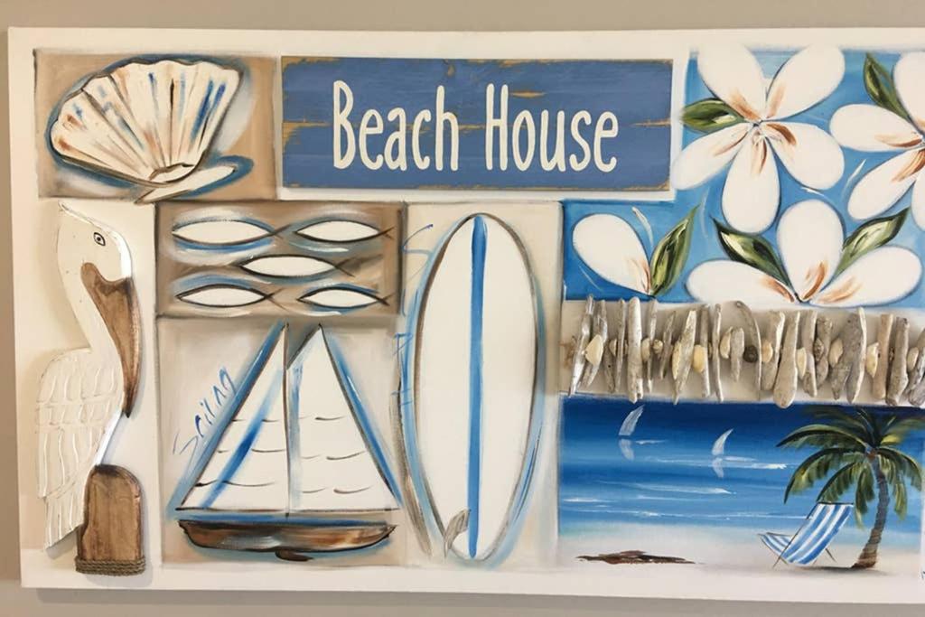 BEACH Luxury Upmarket 2B 2B OCEAN VIEWS 250m to BUDDINA BEACH! view 3