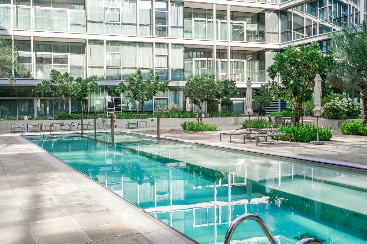 HiGuests - Stunning Family Size Apt with Panoramic Views