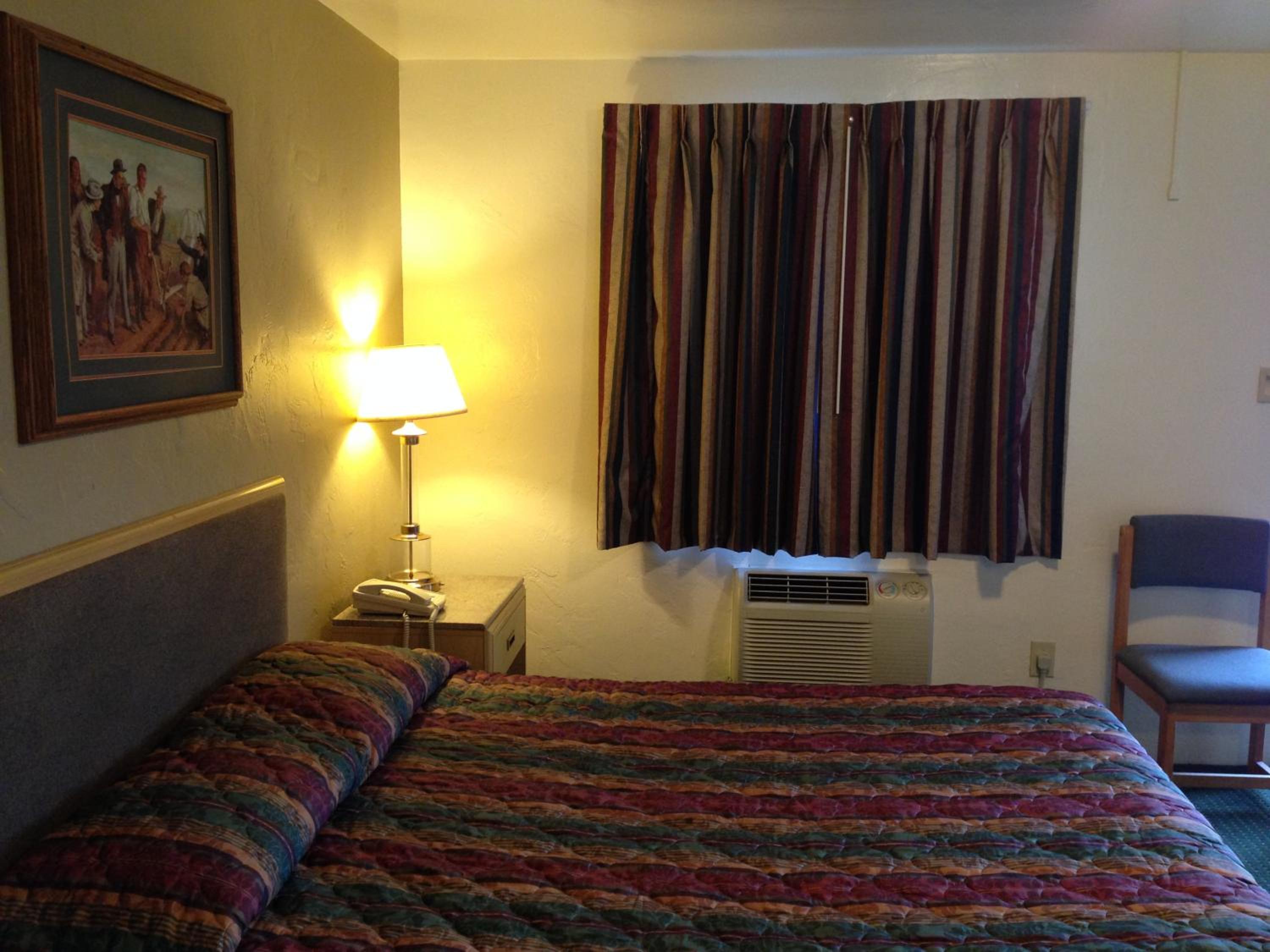 Vallejo Vacations - Discovery Inn - Property Image 14