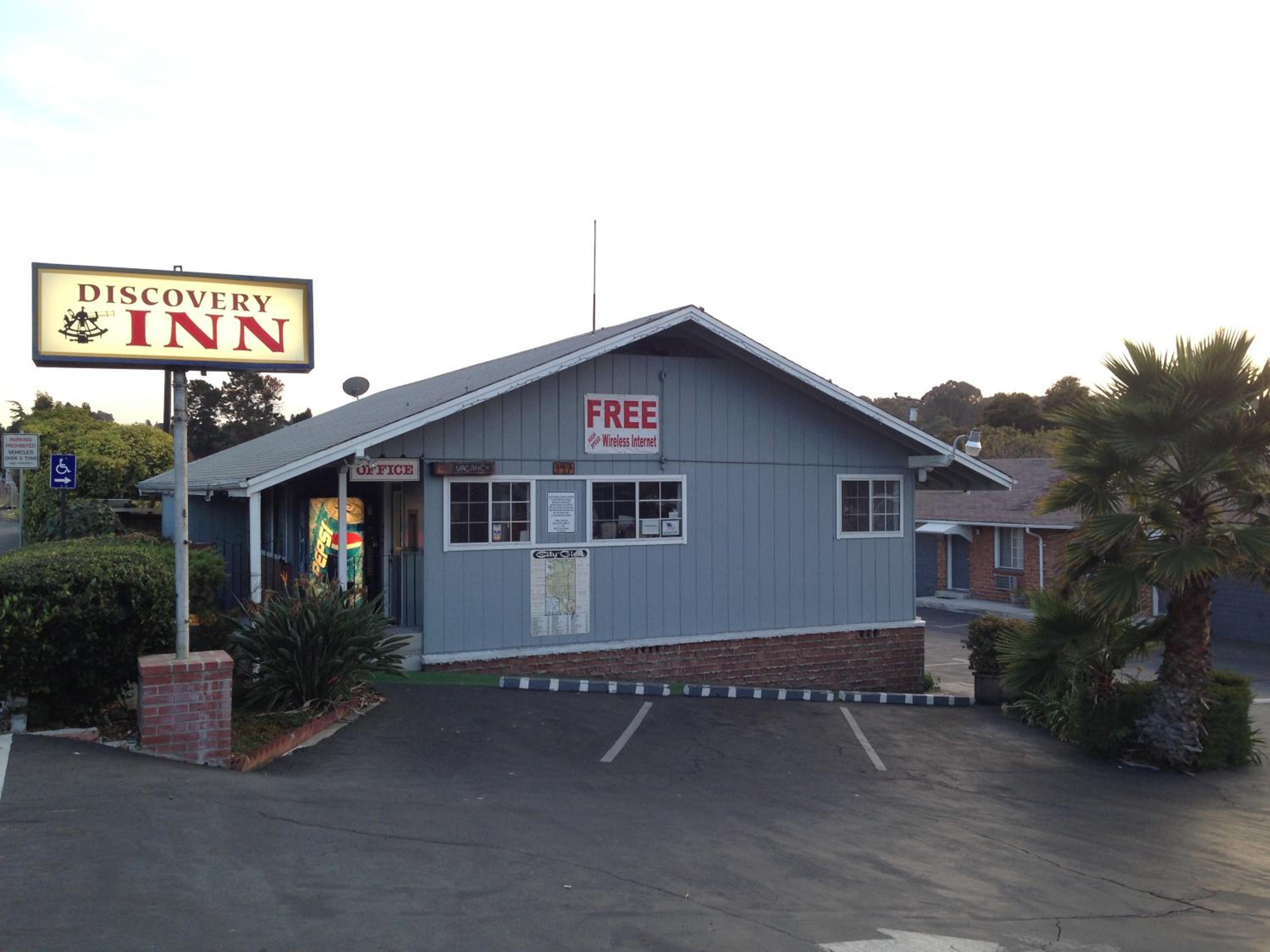 Vallejo Vacations - Discovery Inn - Property Image 18