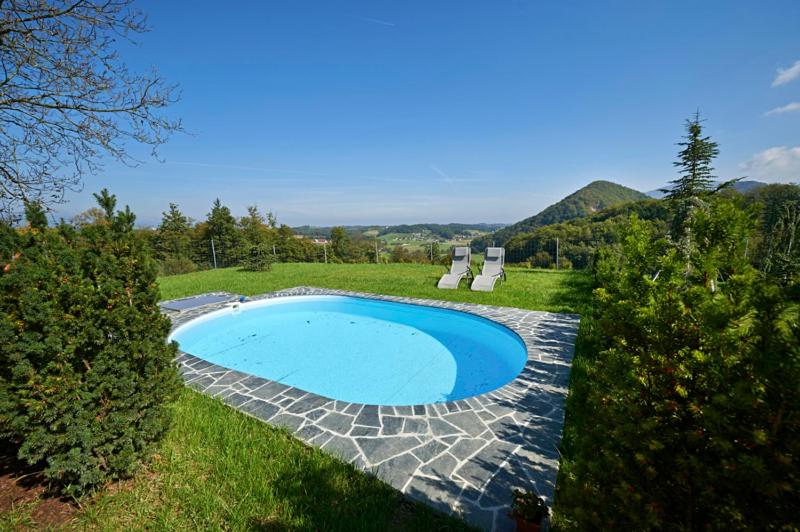 Farmhouse Lipoglav