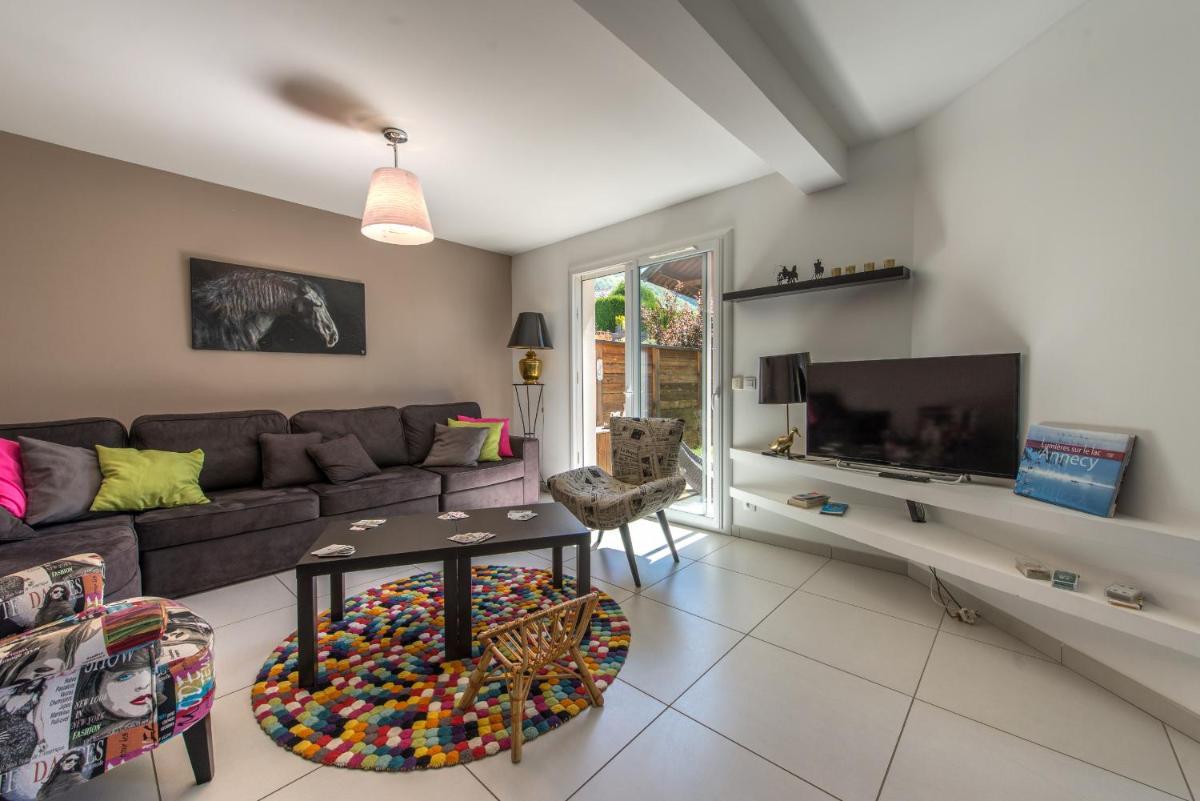 Sous le soleil de Lanfon - Maison au Calme avec jardin clos by LocationlacAnnecy, LLA Selections view 3