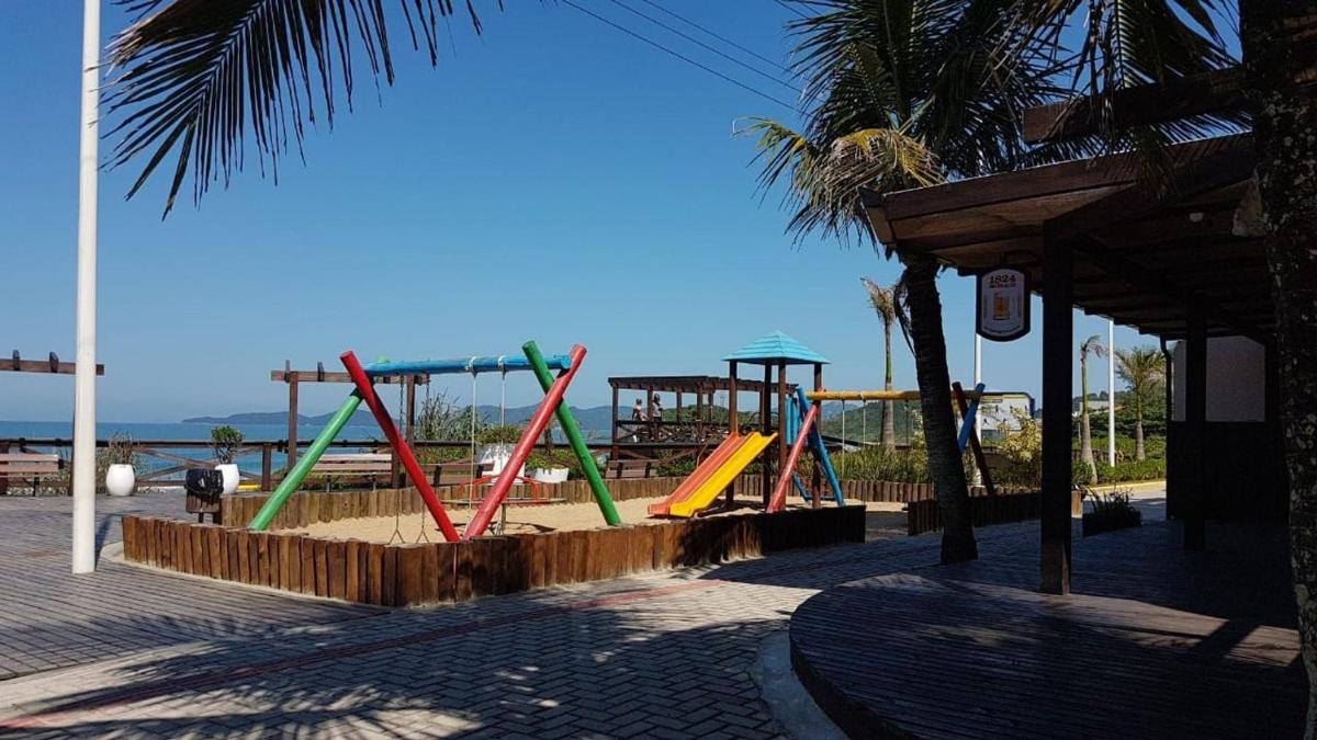 Charlotta apartamento 201 - Apartamento na Praia de 4 Ilhas