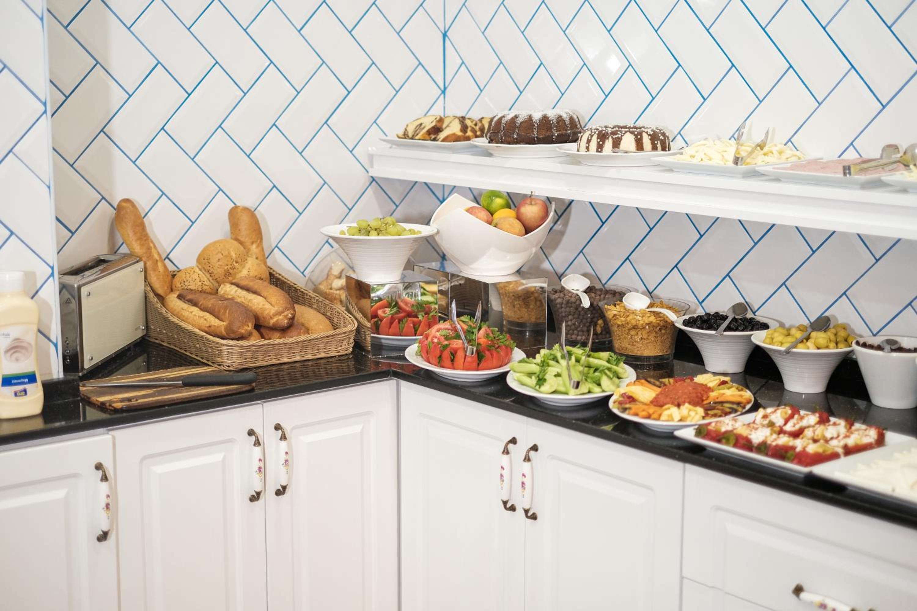 Miran Otel - Image 43