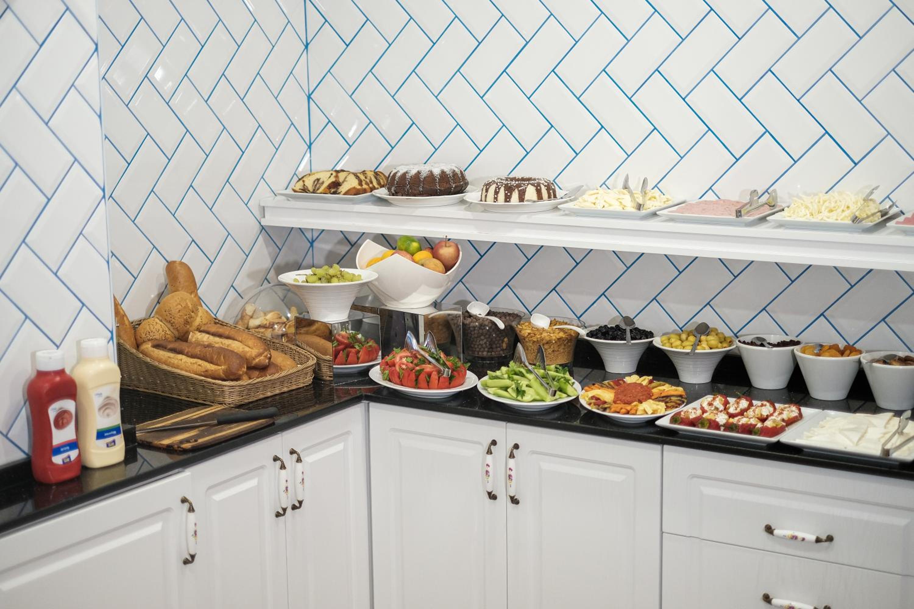 Miran Otel - Image 41