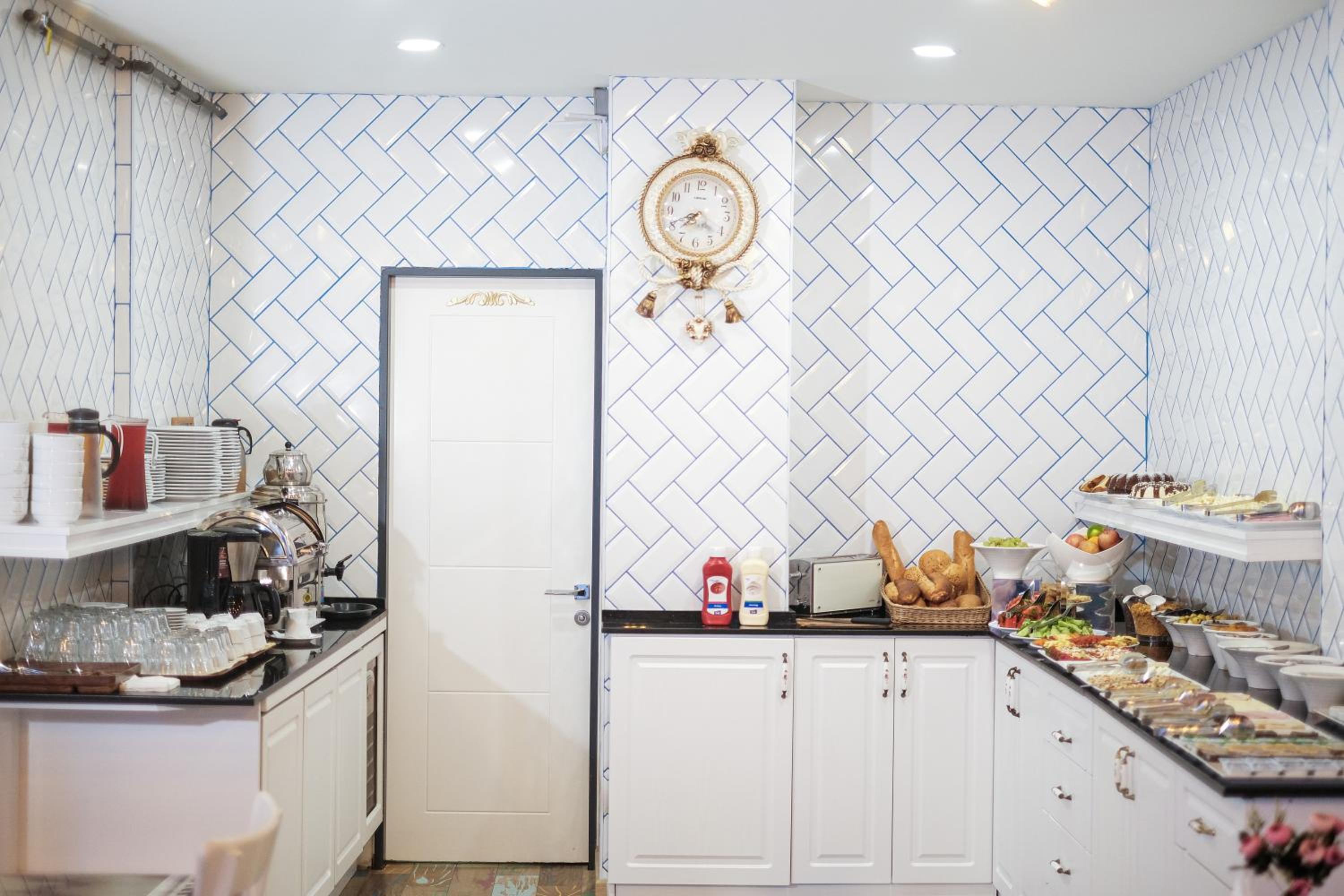 Miran Otel - Image 46