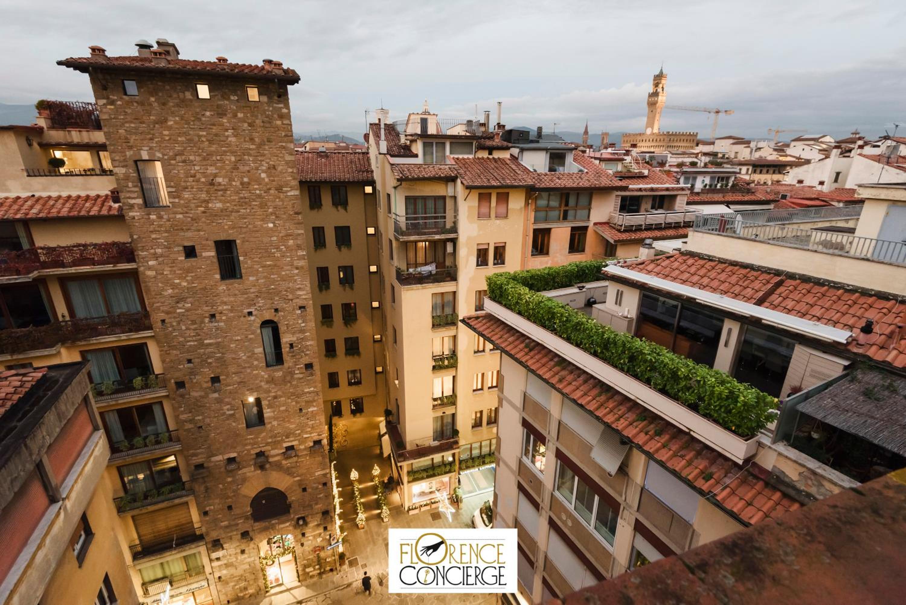 TWO TOWERS-Ramaglianti & Belfredelli