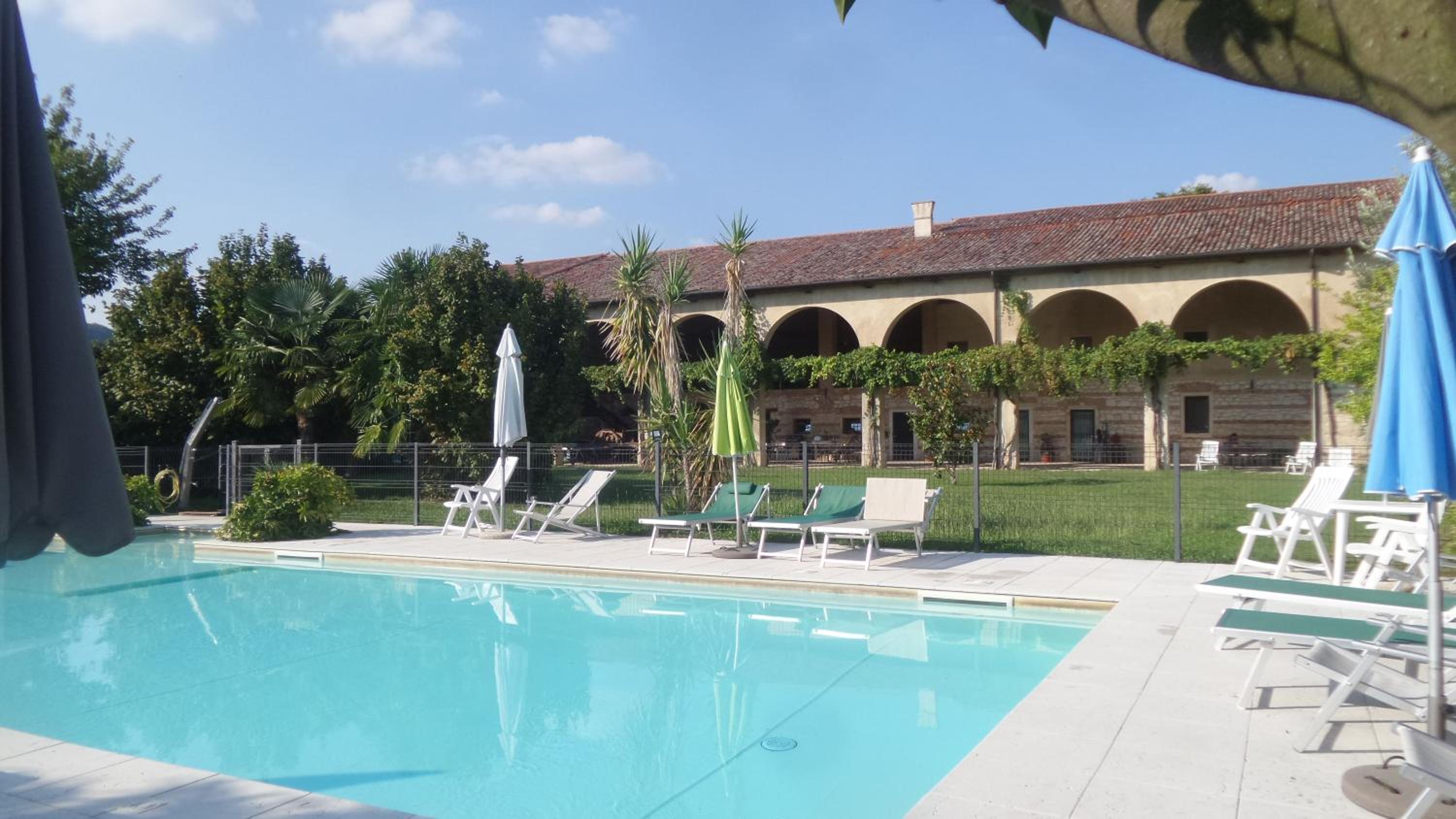 Apartment 1 Rosmarino 2 bedroom view 3